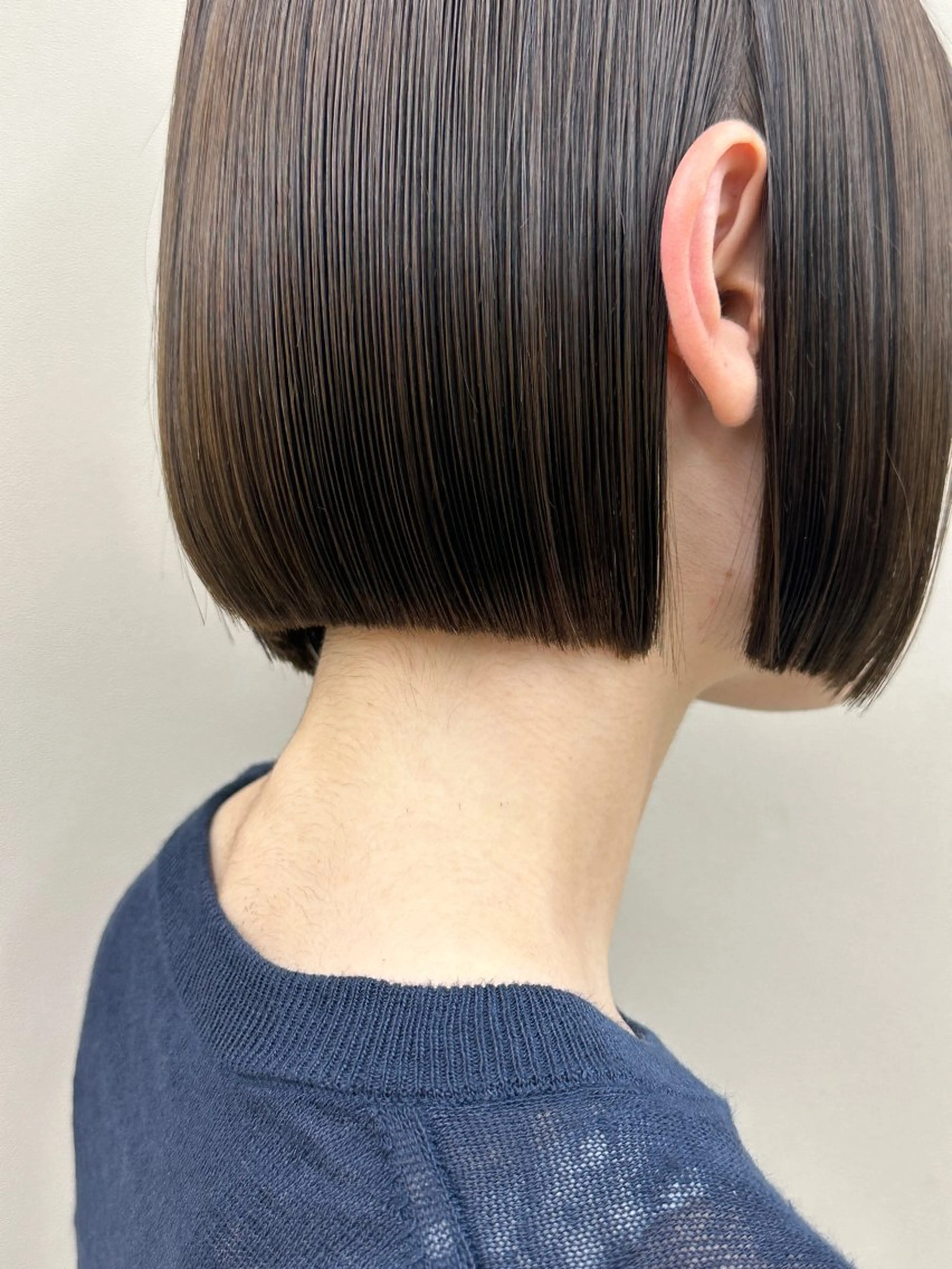 ショート カラー ボブ 高槻裕二 ショートボブ縮毛矯正のヘアスタイル