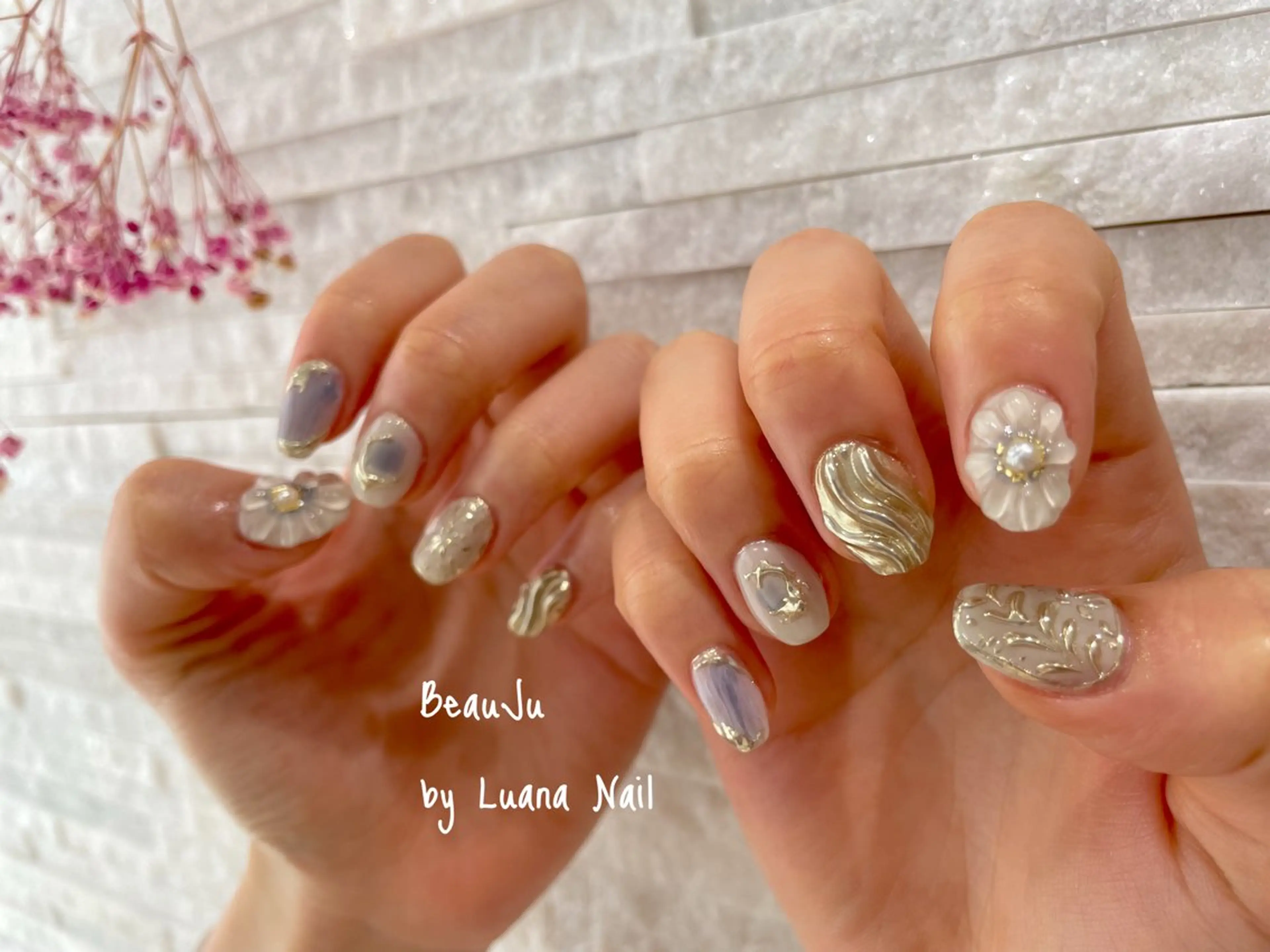 ネイル ミラーネイル ハンドネイル BeauJu by Luana Nailのネイルデザイン