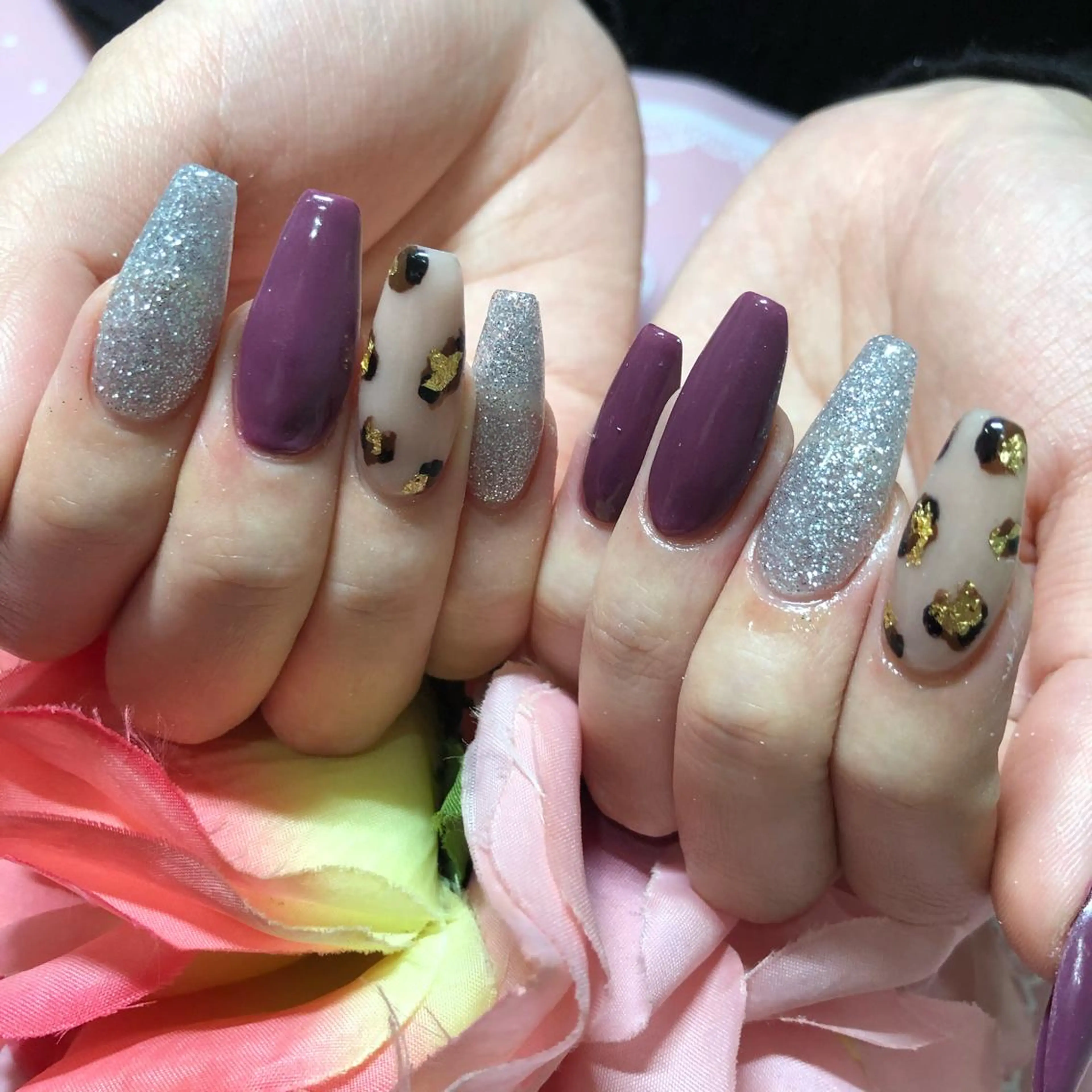 セミロング ネイル ハンドネイル 《LB》ラブリエ Nail&eyeのマツエク・マツパデザイン