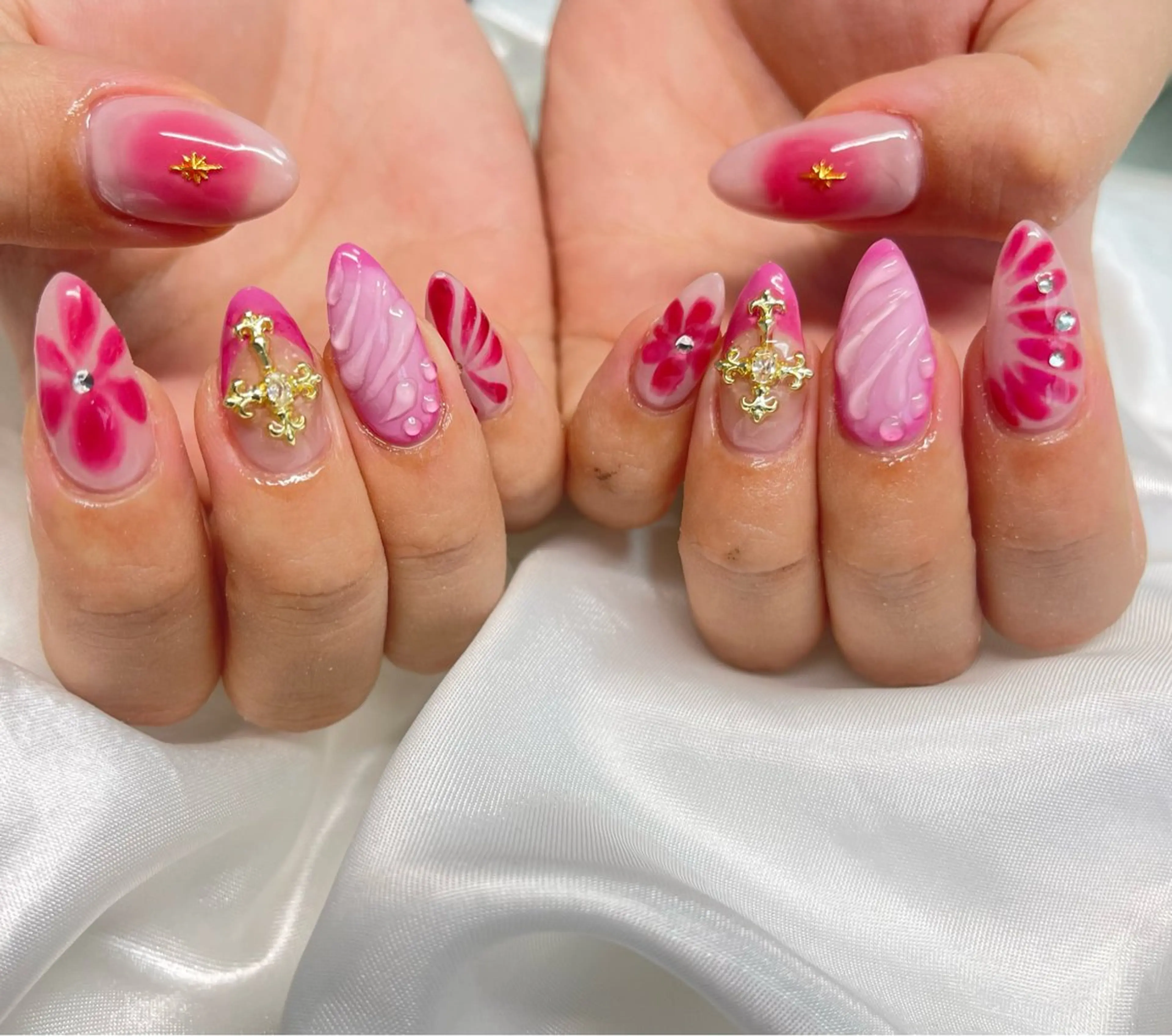 ネイル ハンドネイル celica所属・松田 由真のネイルデザイン