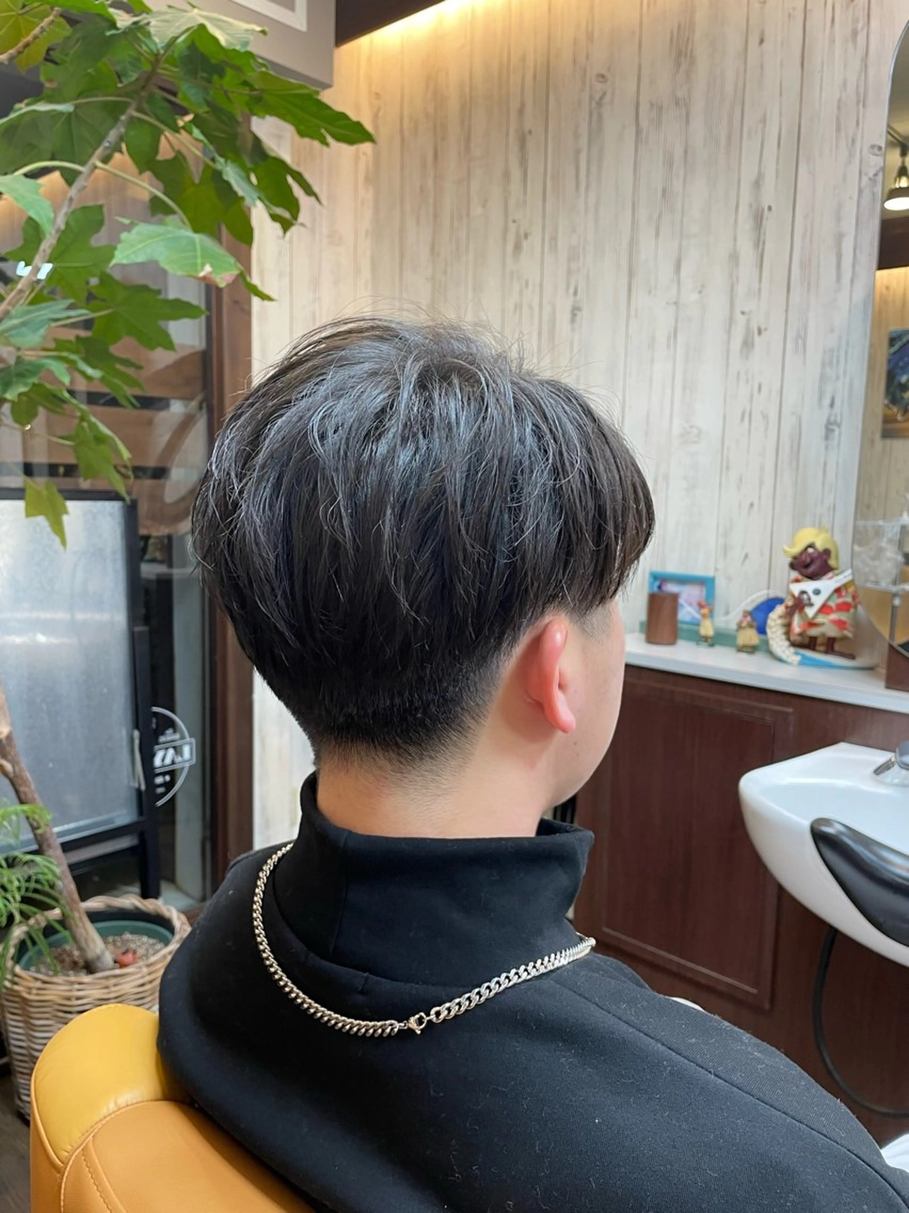 ミディアム 伊藤 良奈のヘアスタイル