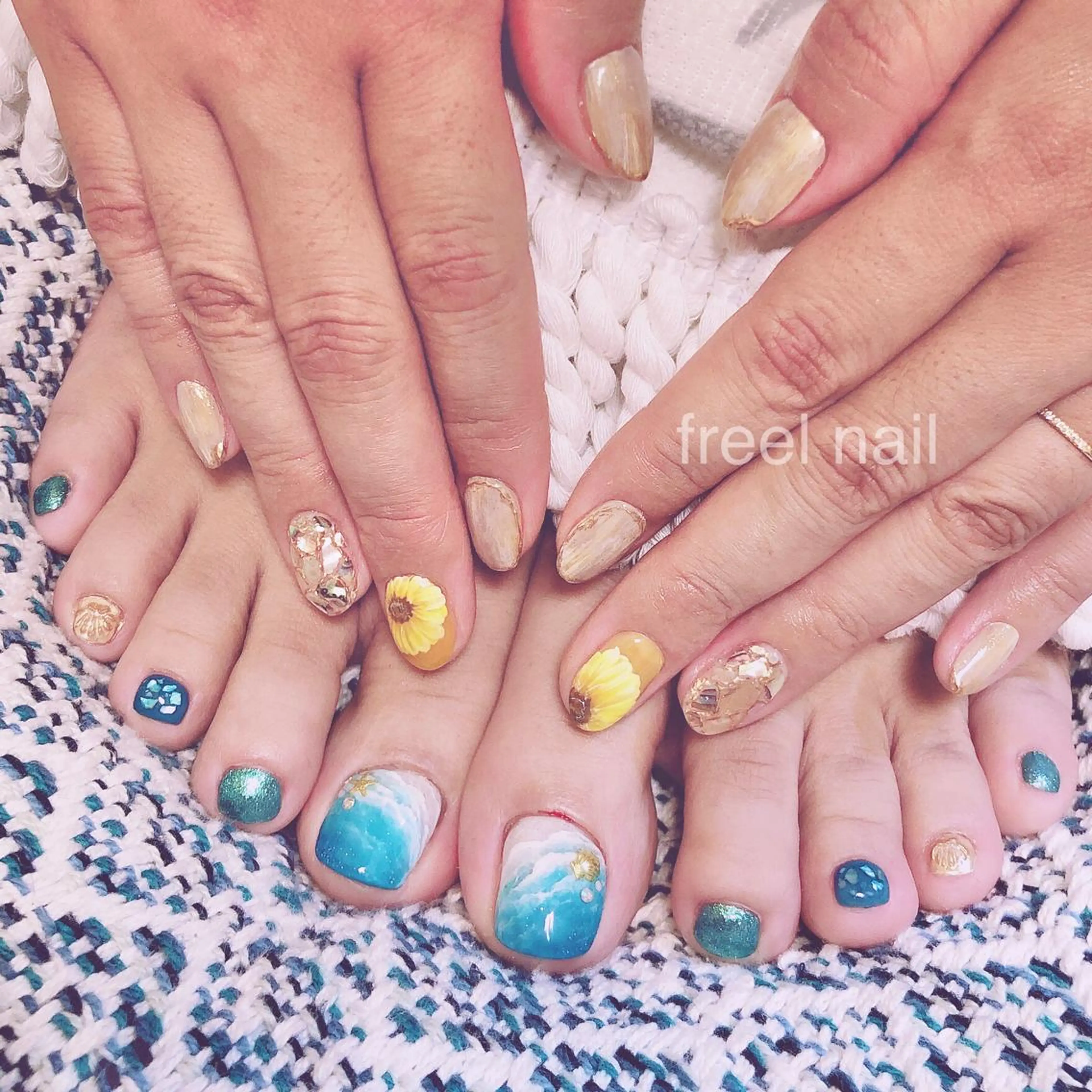 ネイル ハンドネイル フットネイル freel Beautyのネイルデザイン