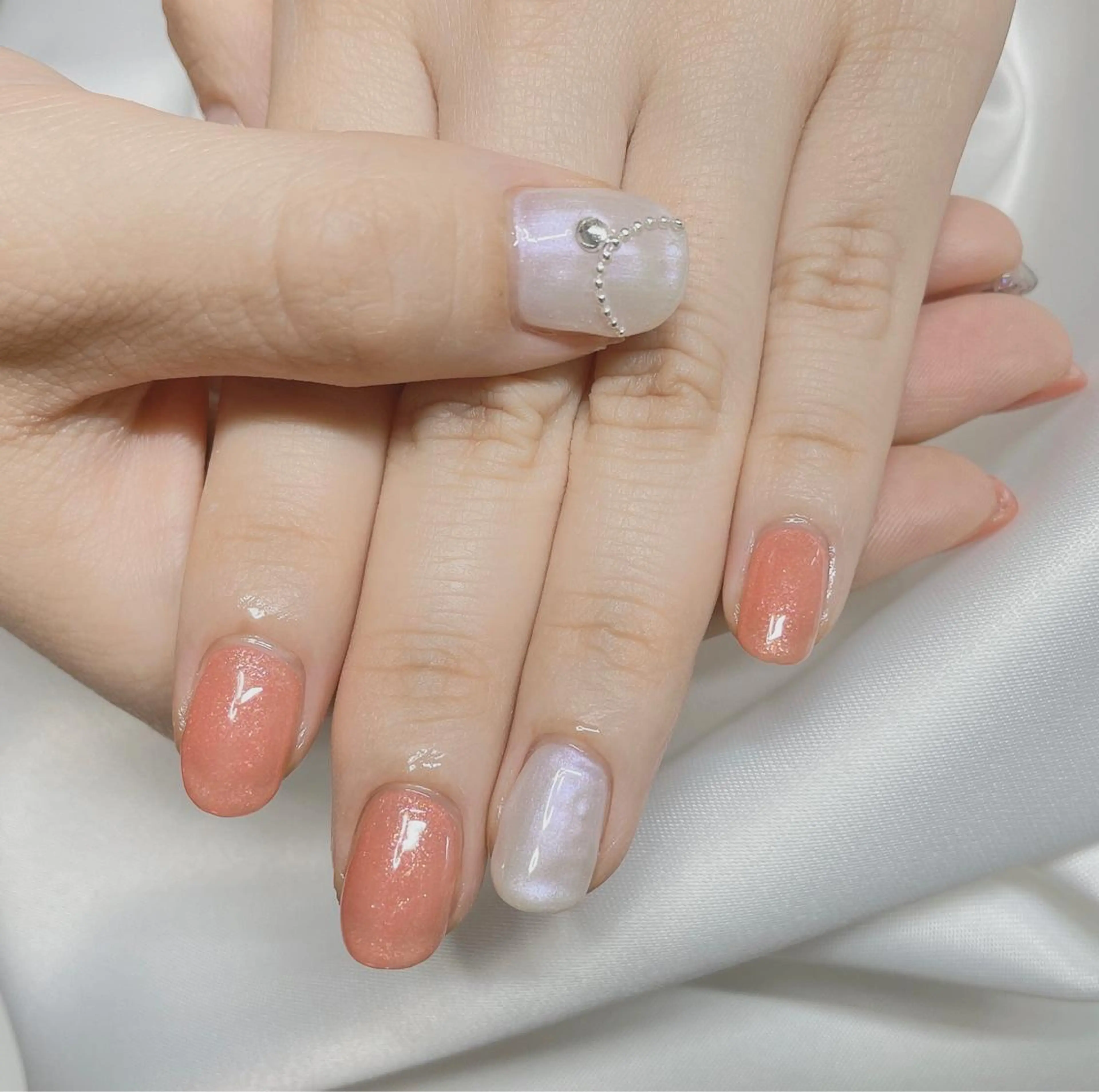 ネイル 23時まで❤︎韓国、 ワンホンネイルのネイルデザイン