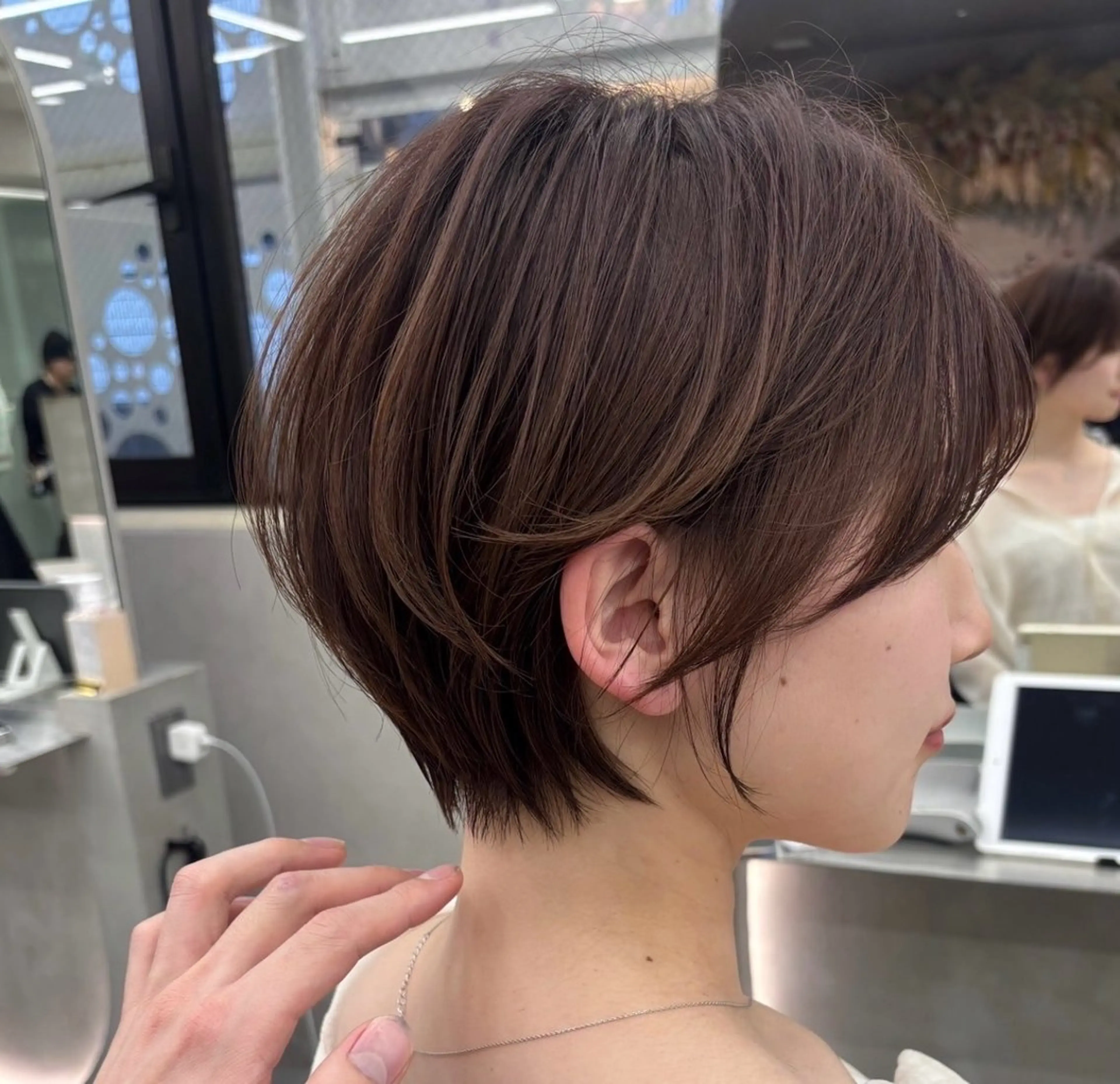 ショート ショートヘア 縮毛矯正 ウメダナオヤ/ くびれヘア✨のヘアスタイル