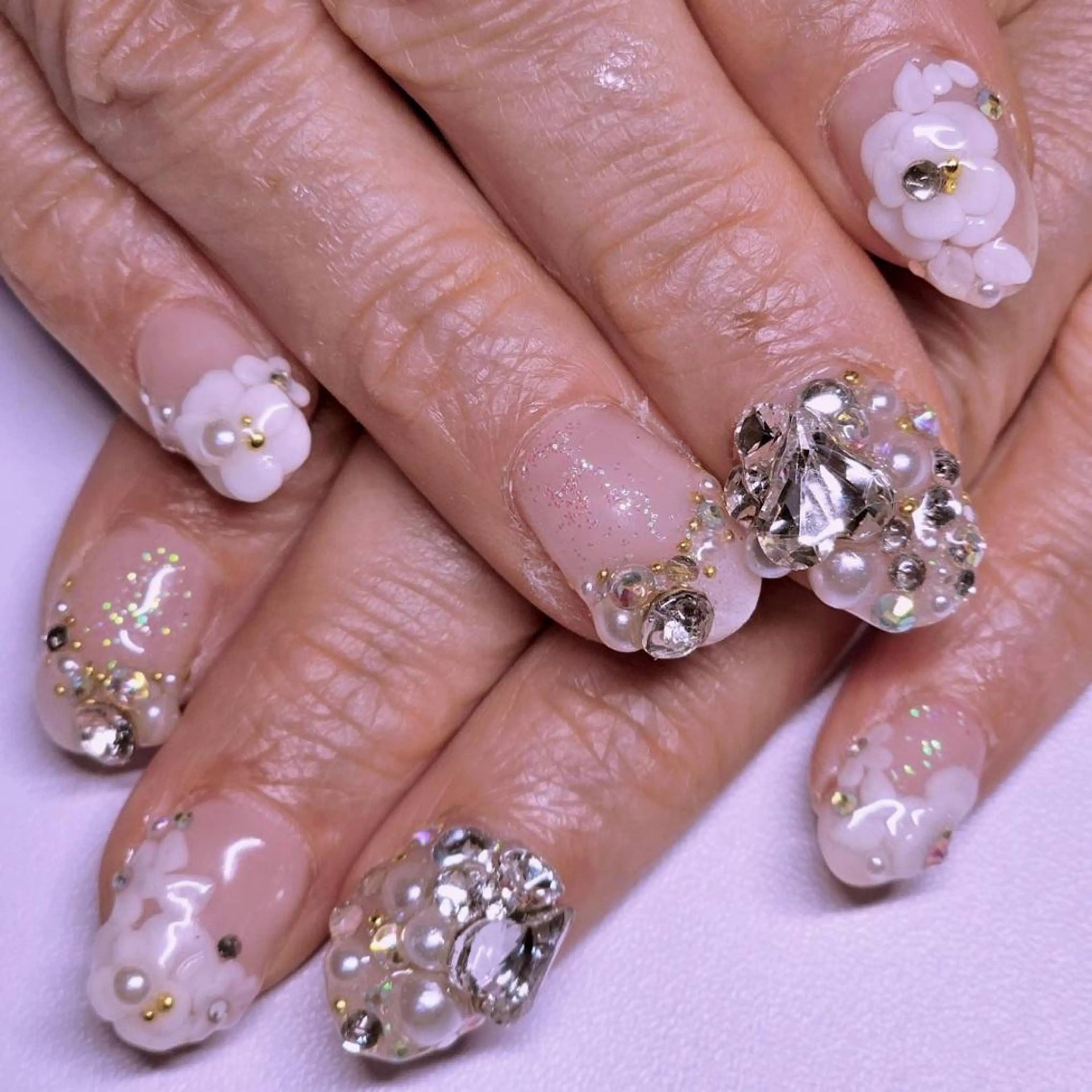 ネイル ストーンネイル ハンドネイル よしだ ひろきのネイルデザイン