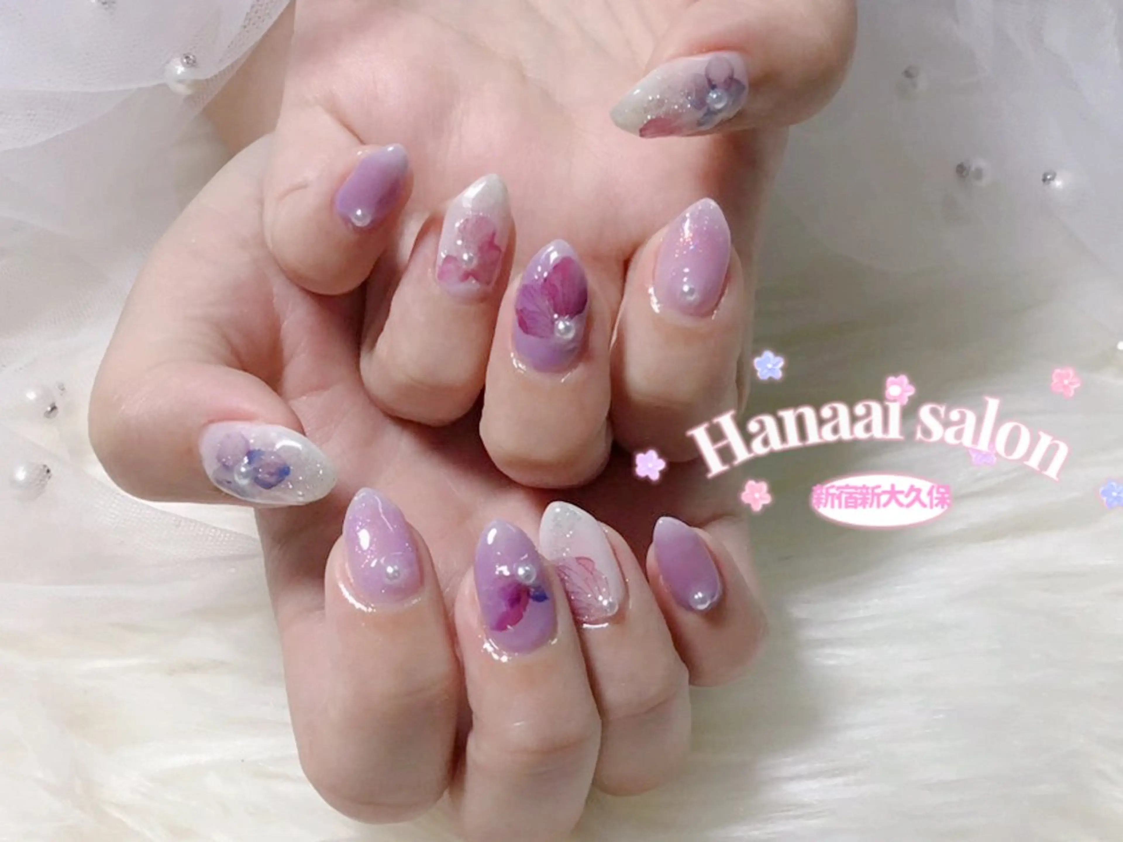 ミディアム ハンドネイル Hanaai Salon新大久保店のネイルデザイン