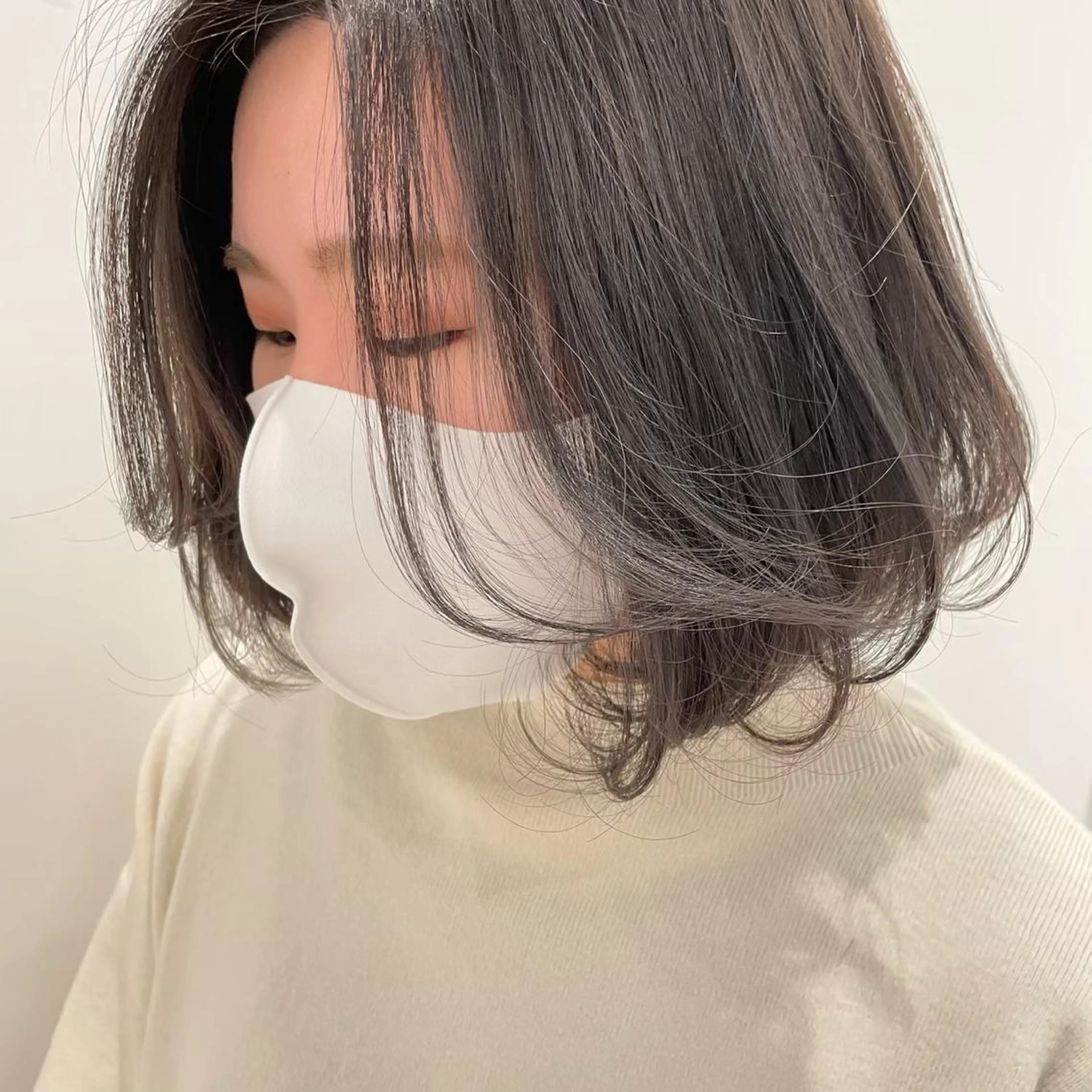 ミディアム 韓国風🤍 イワサキ　リコ🍒のヘアスタイル