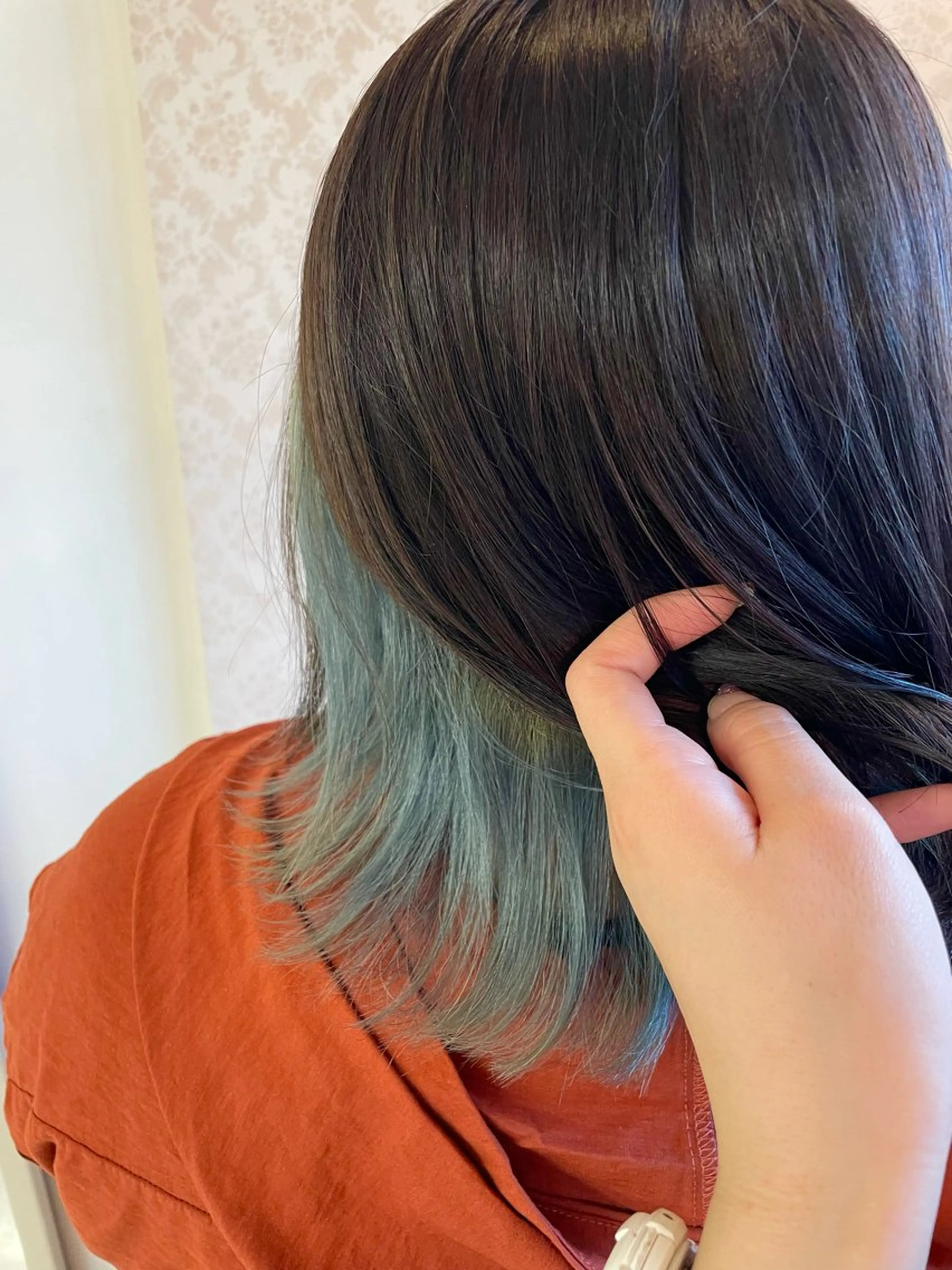 カラー ヒヨシ ルナのヘアスタイル