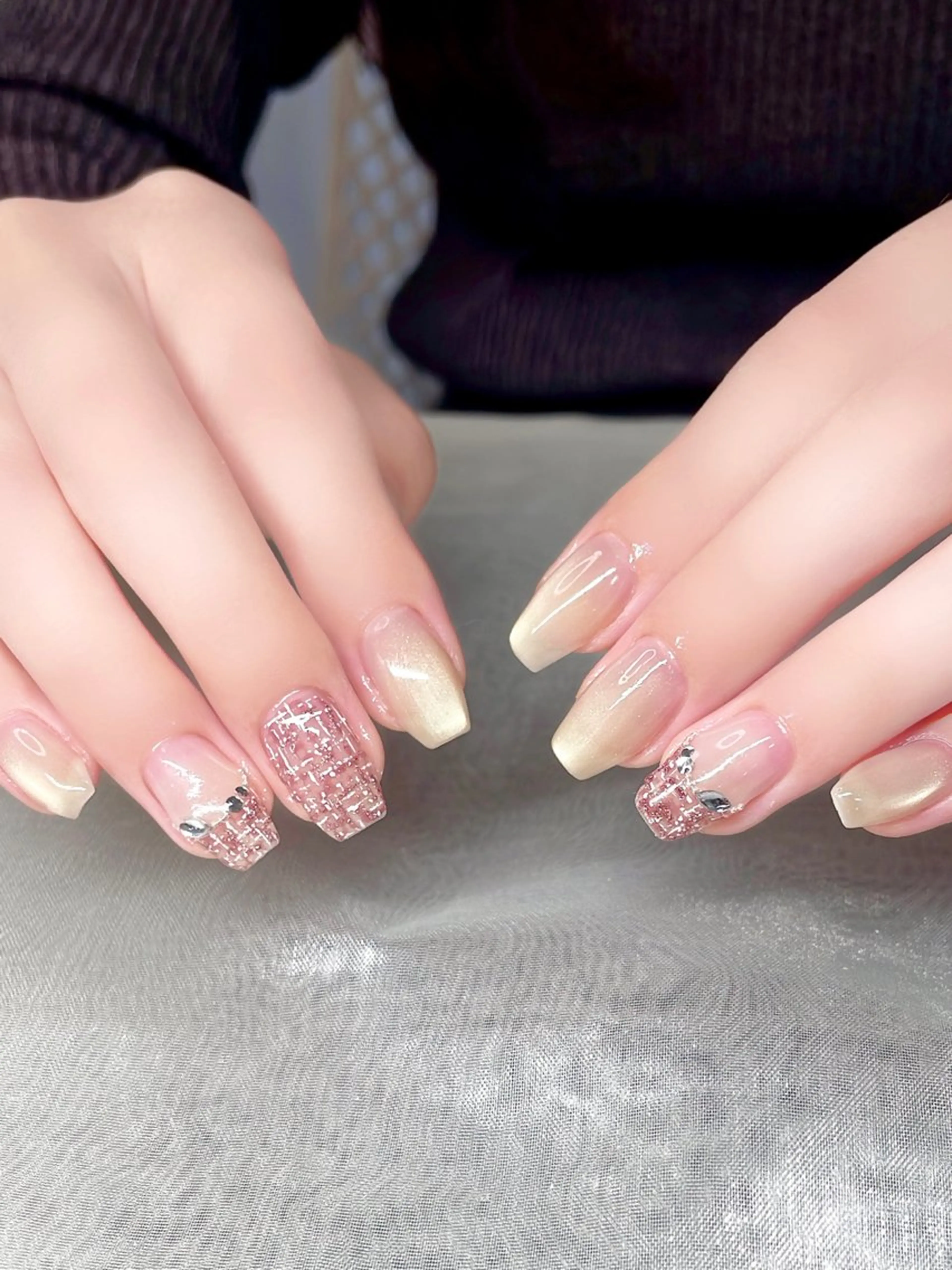 ネイル ストーンネイル ハンドネイル Nailist suzuのネイルデザイン