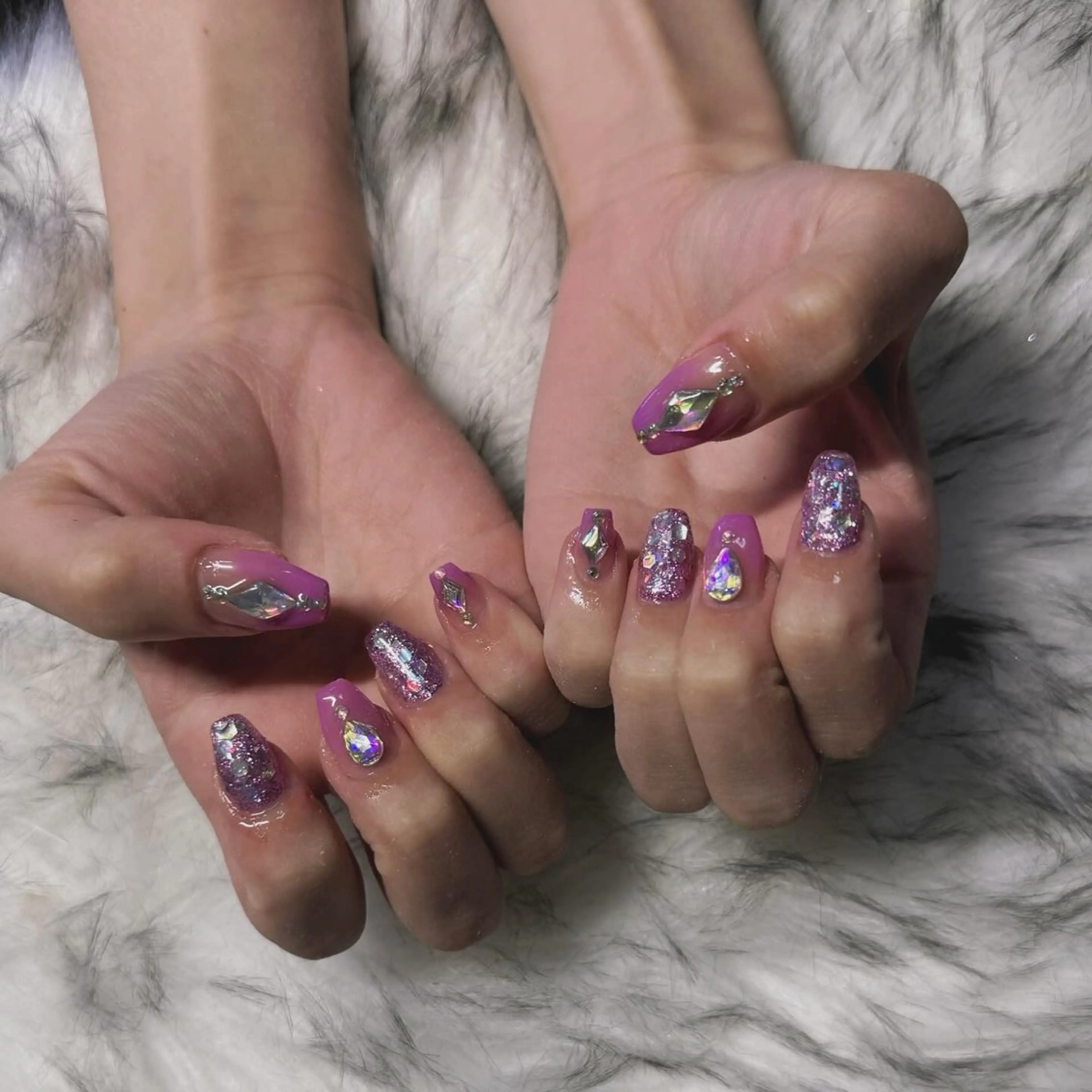 セミロング ハンドネイル mao .のネイルデザイン