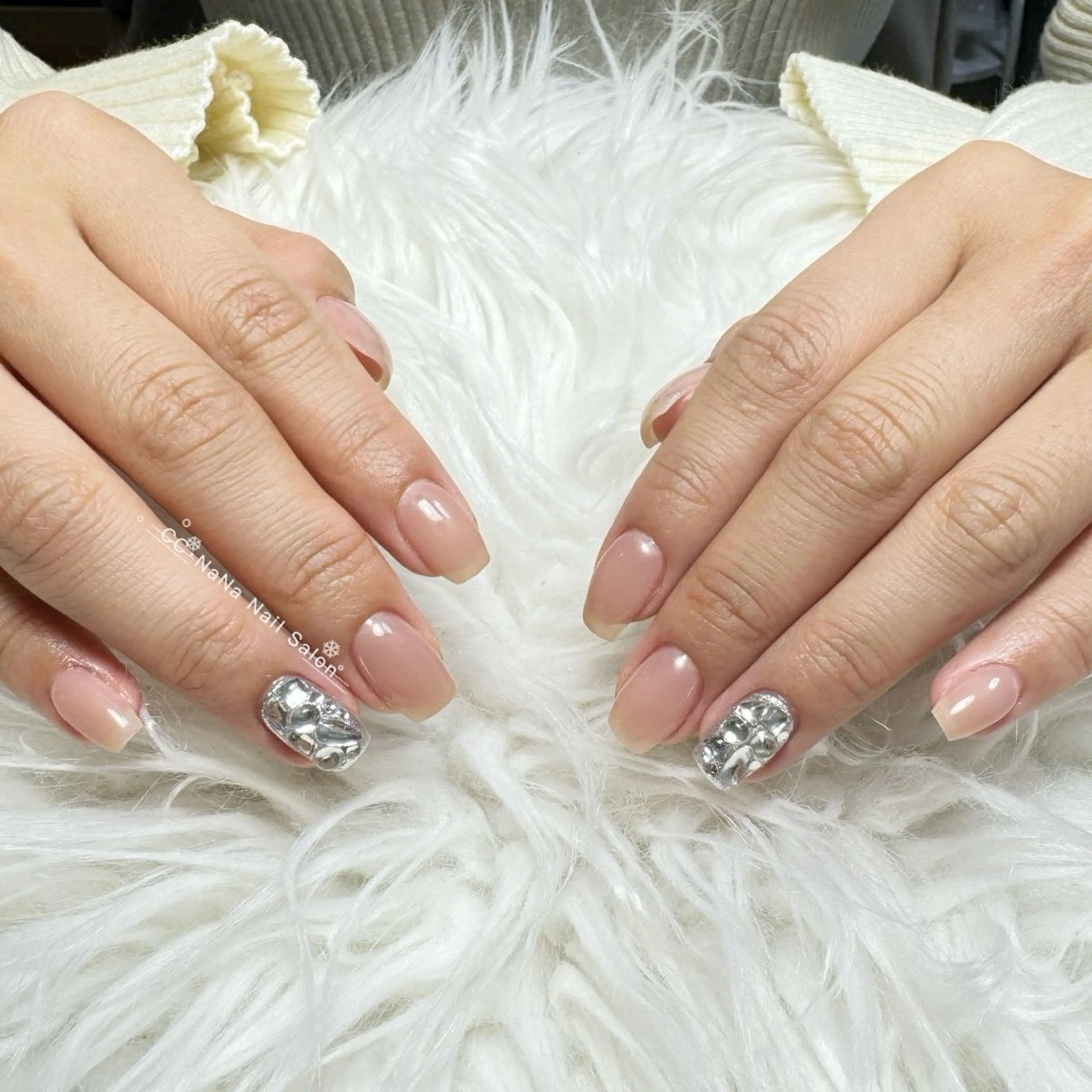 ネイル チークネイル フラッシュネイル ハート キラキラネイル 韓国ネイル ハンドネイル 💎CC・NaNa 韓国風ネイル🌙Cのネイルデザイン