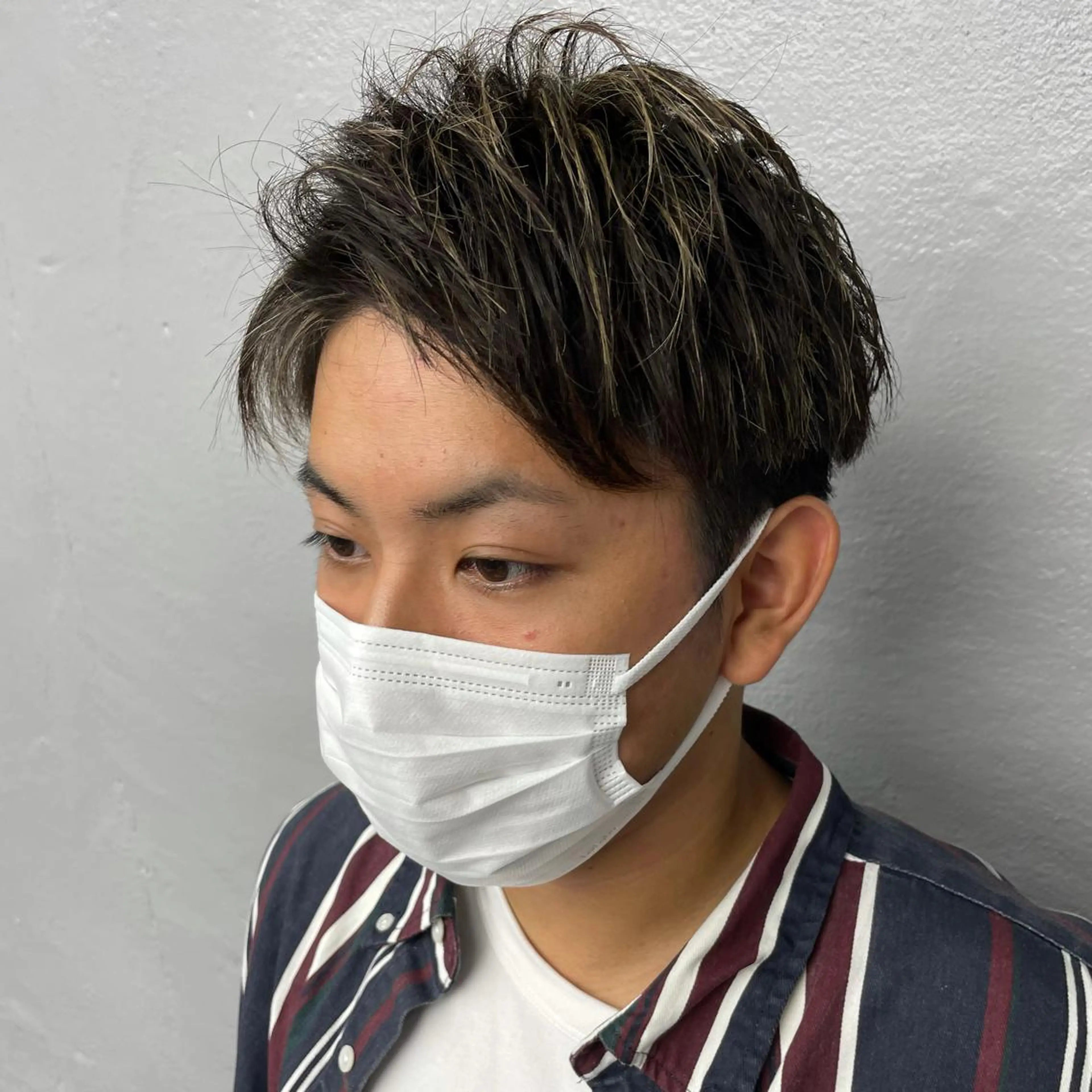 ショート カラー パーマ メンズ 🔥メンズカラー🔥 セヤシュウヘイのヘアスタイル