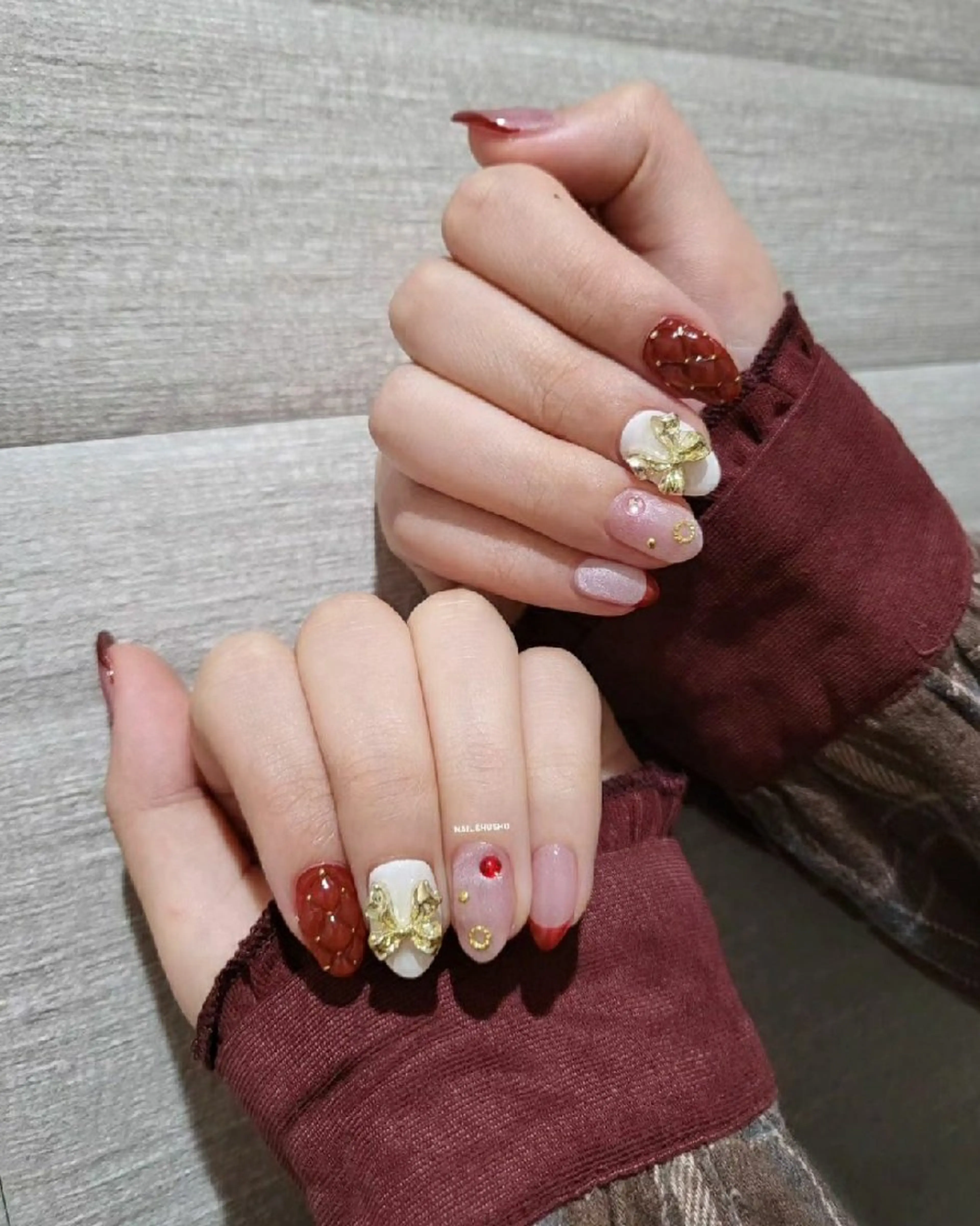 ネイル 持ち込み ニュアンスネイル ワンカラーネイル シンプルネイル 冬ネイル ハンドネイル 3dパーツ/流行り 👧shushu❤️のネイルデザイン