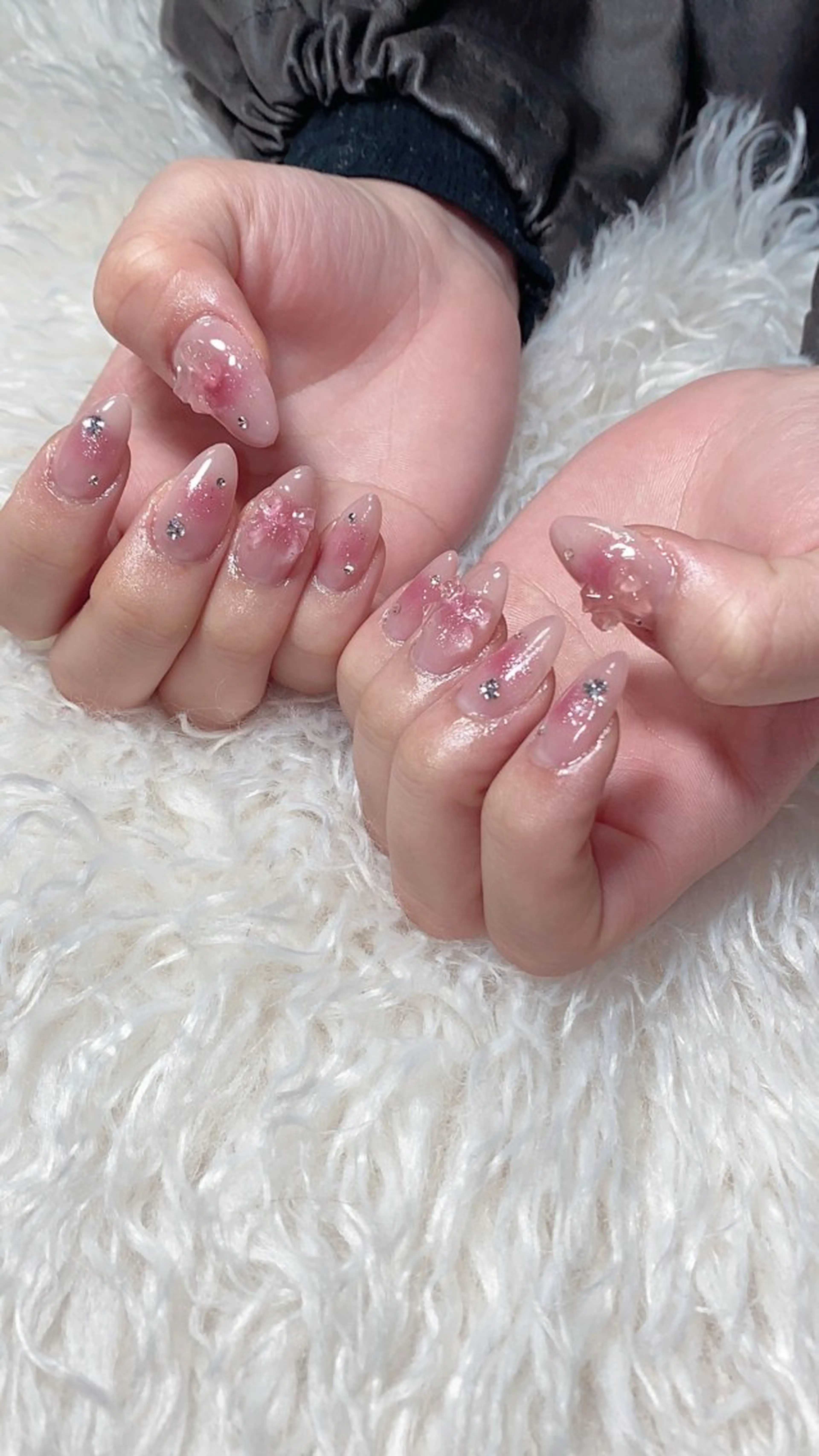 ネイル n o q r m. n a c h iのネイルデザイン