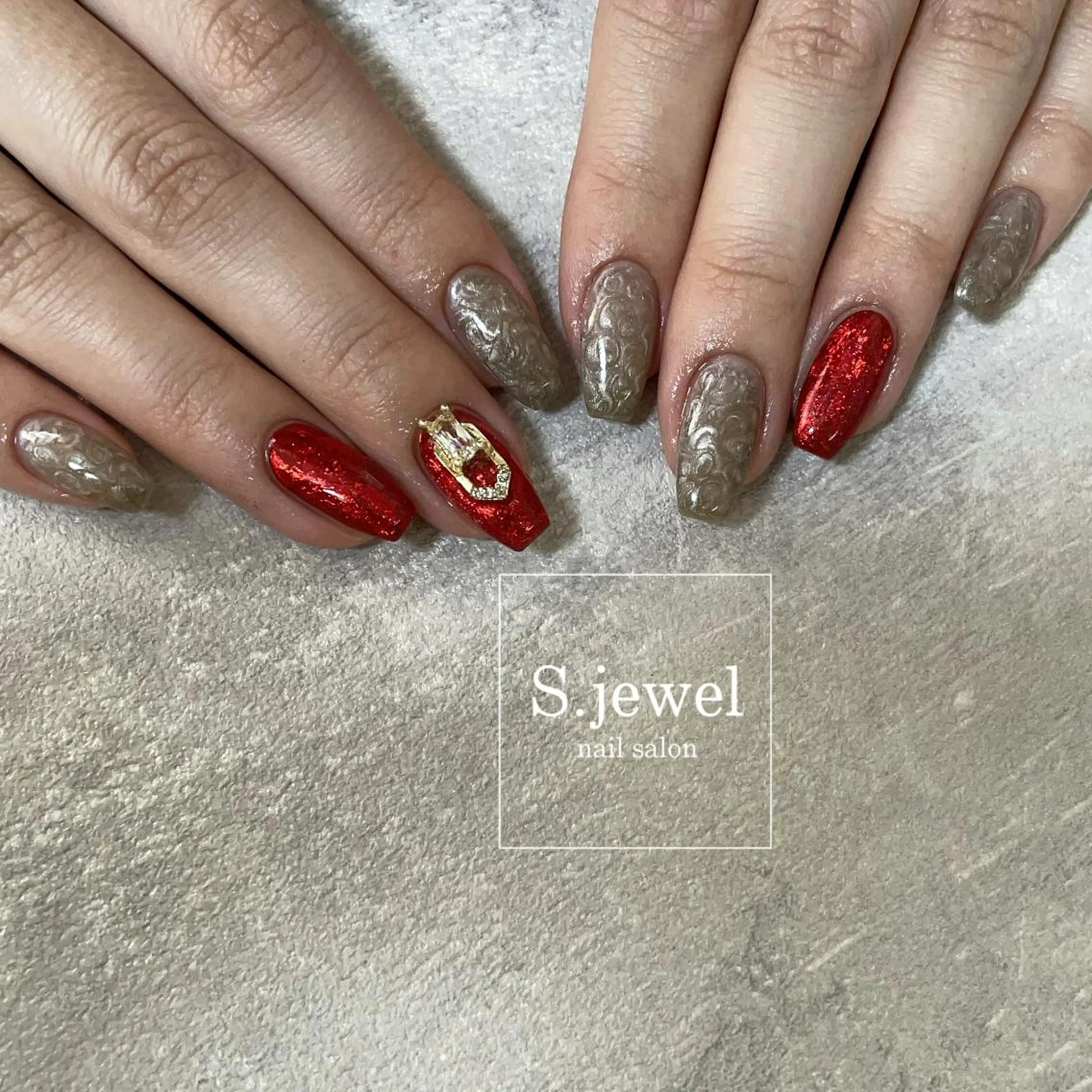 ネイル S. JEWELのネイルデザイン