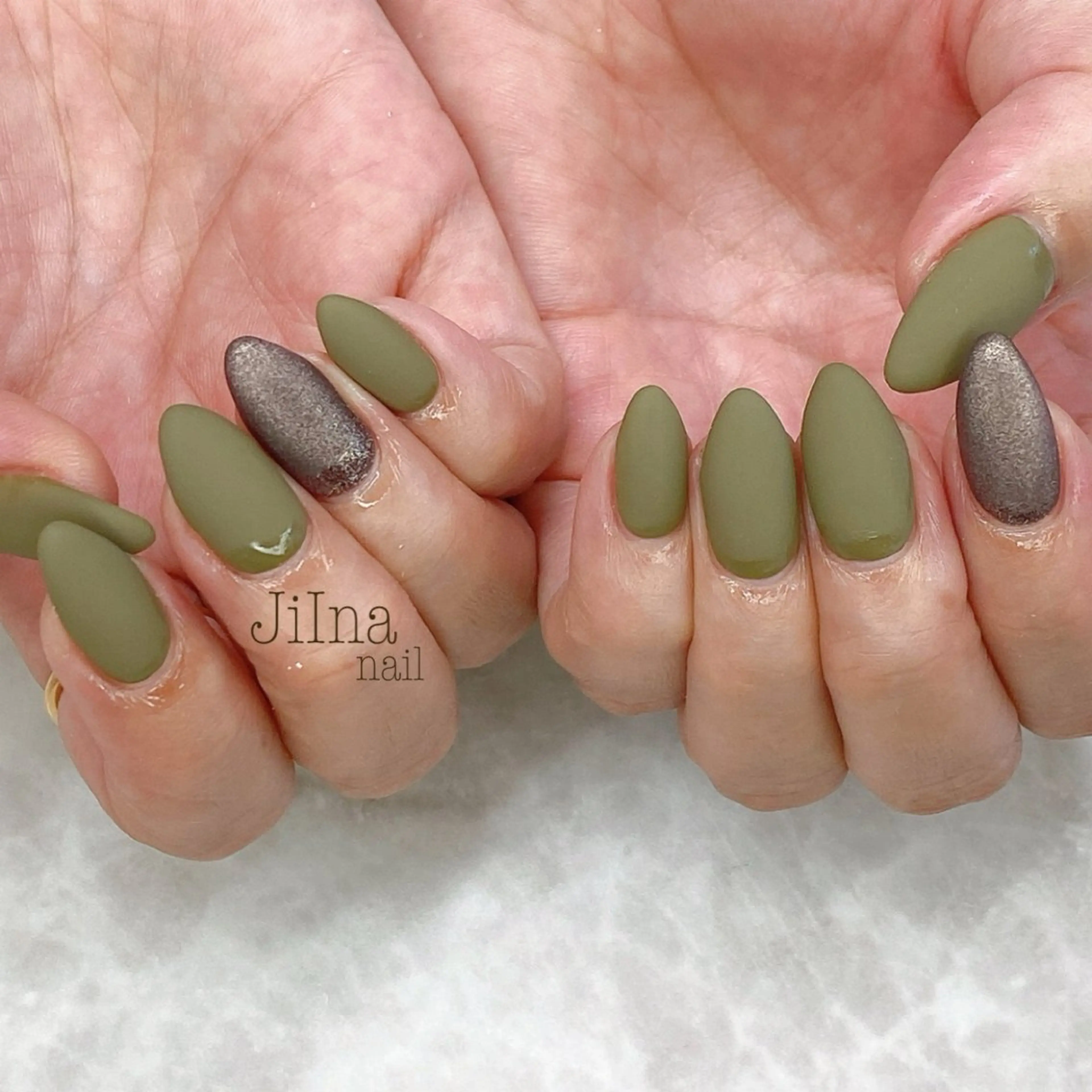 ネイル マットネイル JiIna nailのネイルデザイン