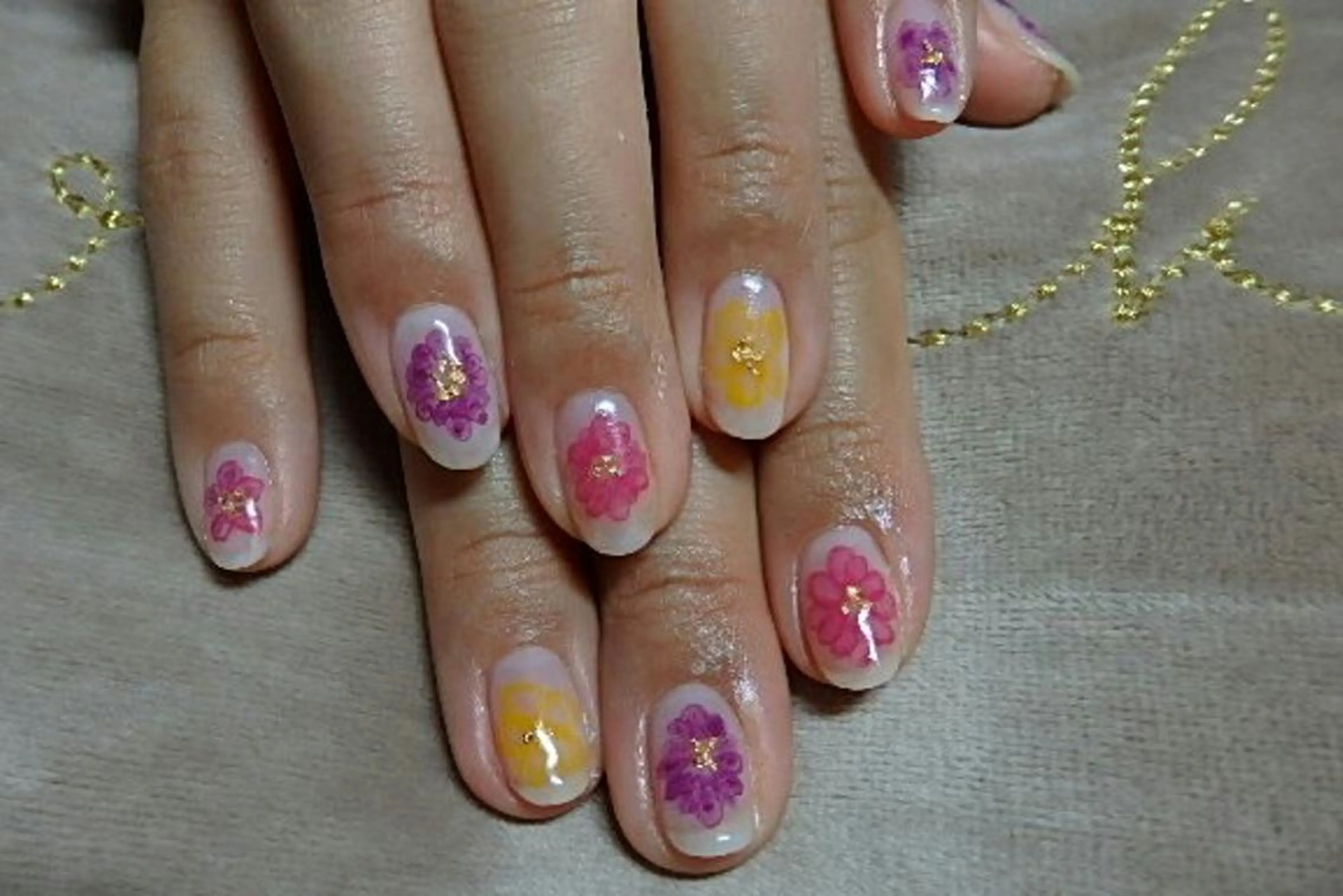 ネイル LAVISH nail salonのネイルデザイン