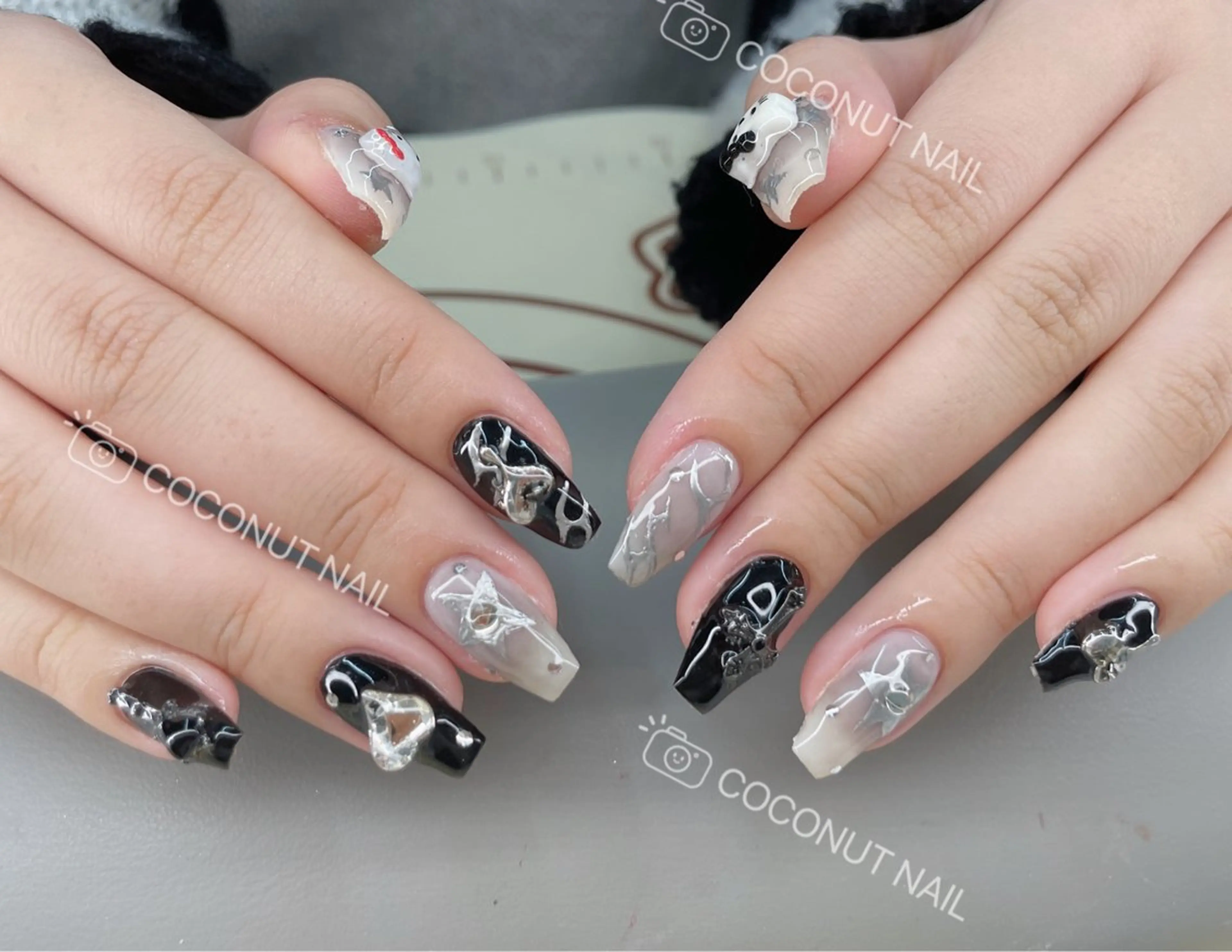 ネイル ハンドネイル 神田 ココナッツのネイルデザイン