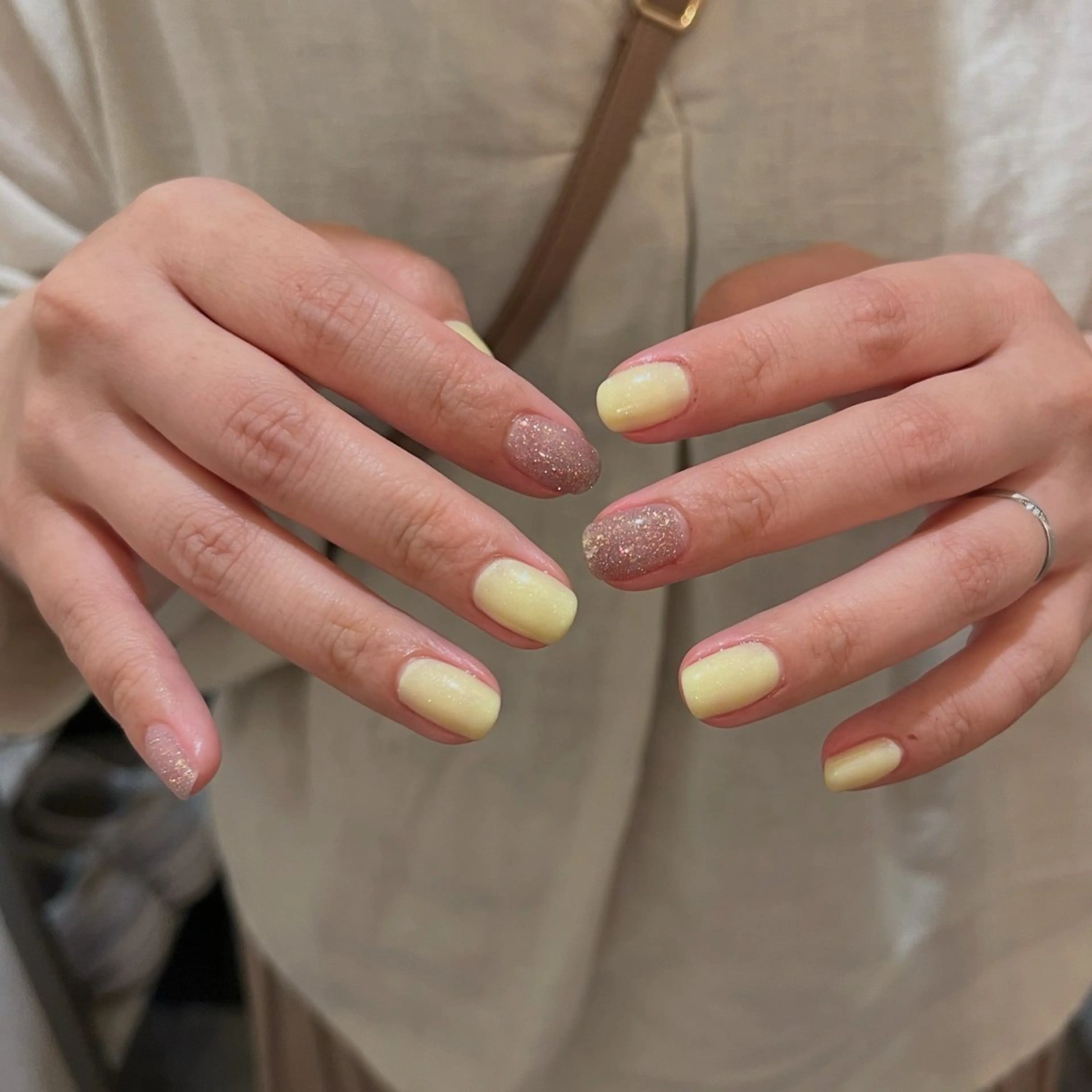 ネイル フラッシュネイル ラメ(グリッター) マグネットネイル urun eriのネイルデザイン