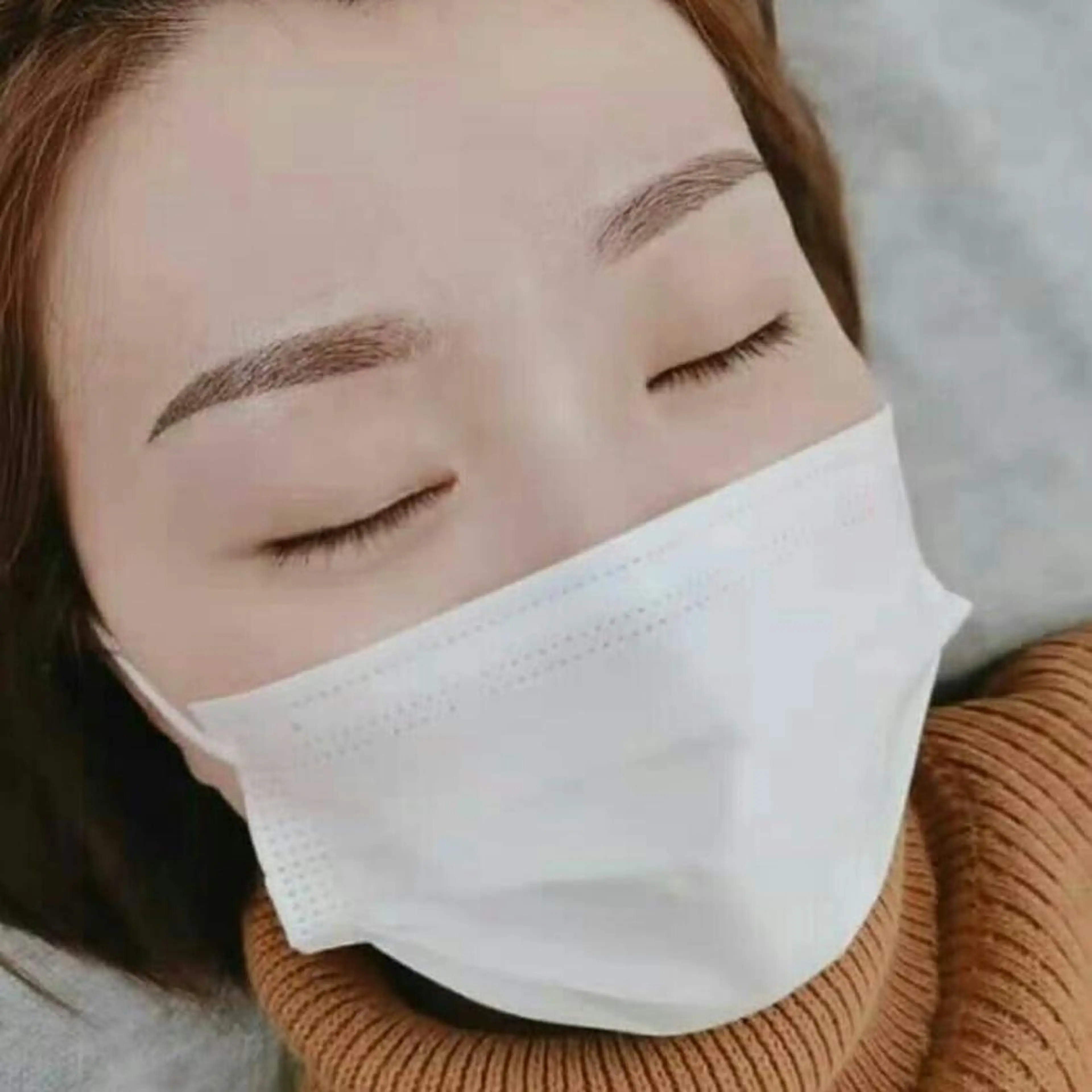 胡蝶蘭レディースサロ ン眉マツパエクステの眉毛・アイブロウイメージ