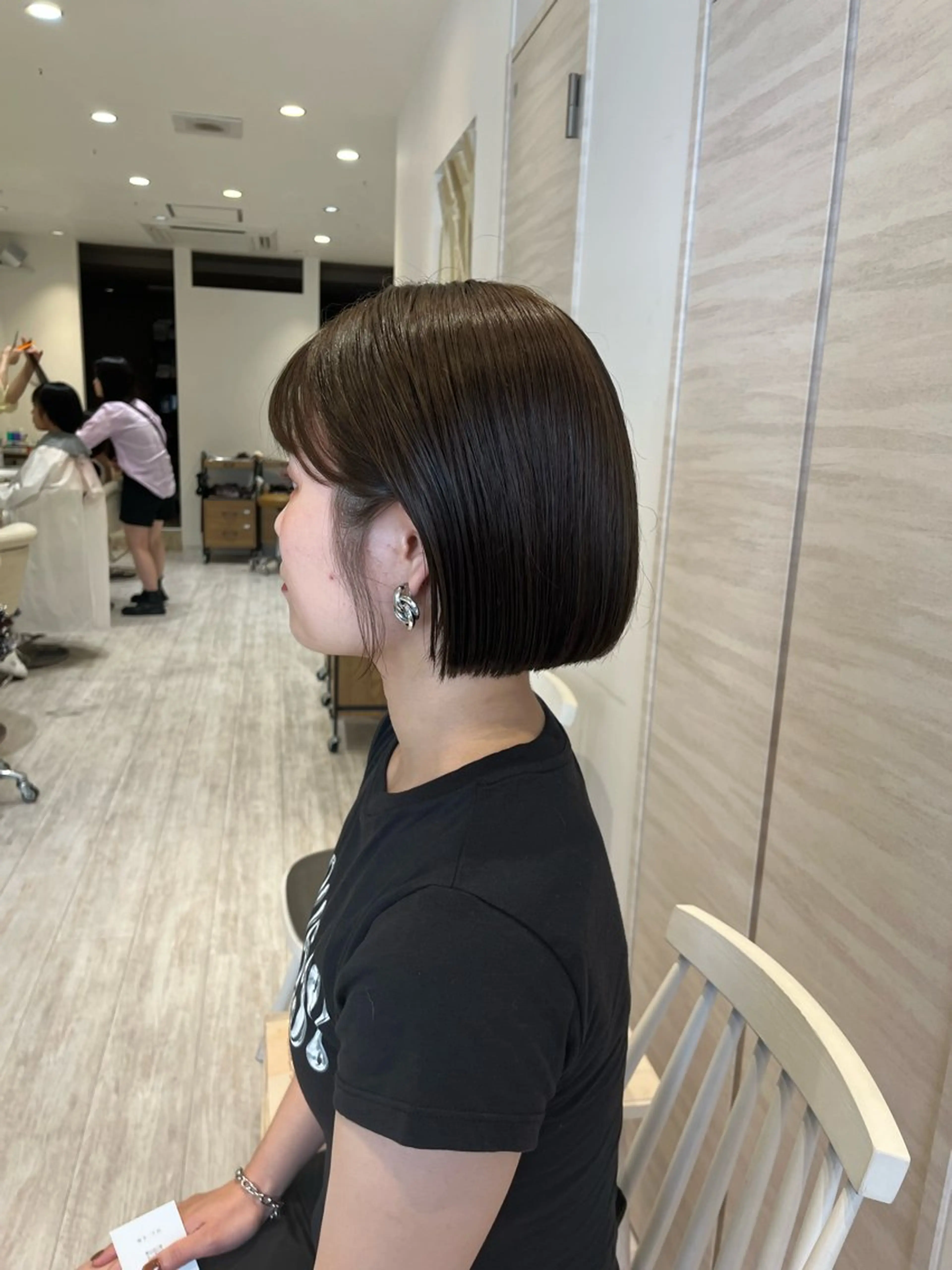 ショート 切りっぱなしボブ ボブ Chiho / 梅田 / ボブ/ パーマのヘアスタイル