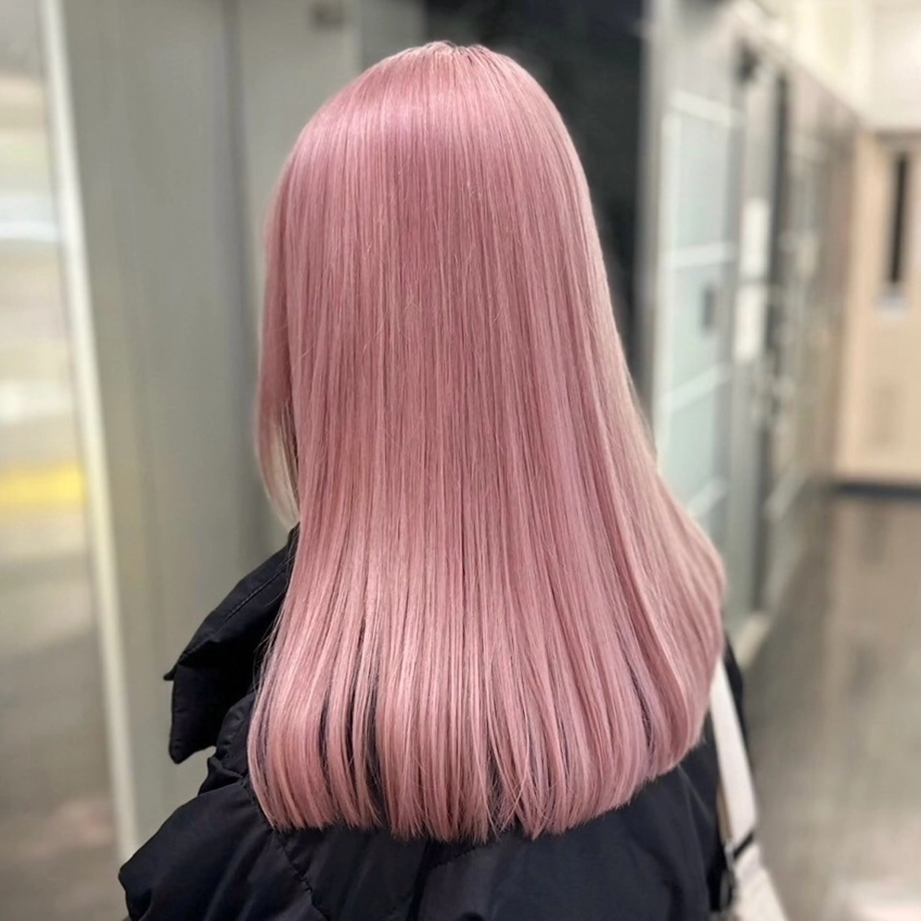 ロング カラー ヘアカラー ヘッドスパ ヘアセット 韓国ワンホンヘア 🎀SHIONEのヘアスタイル