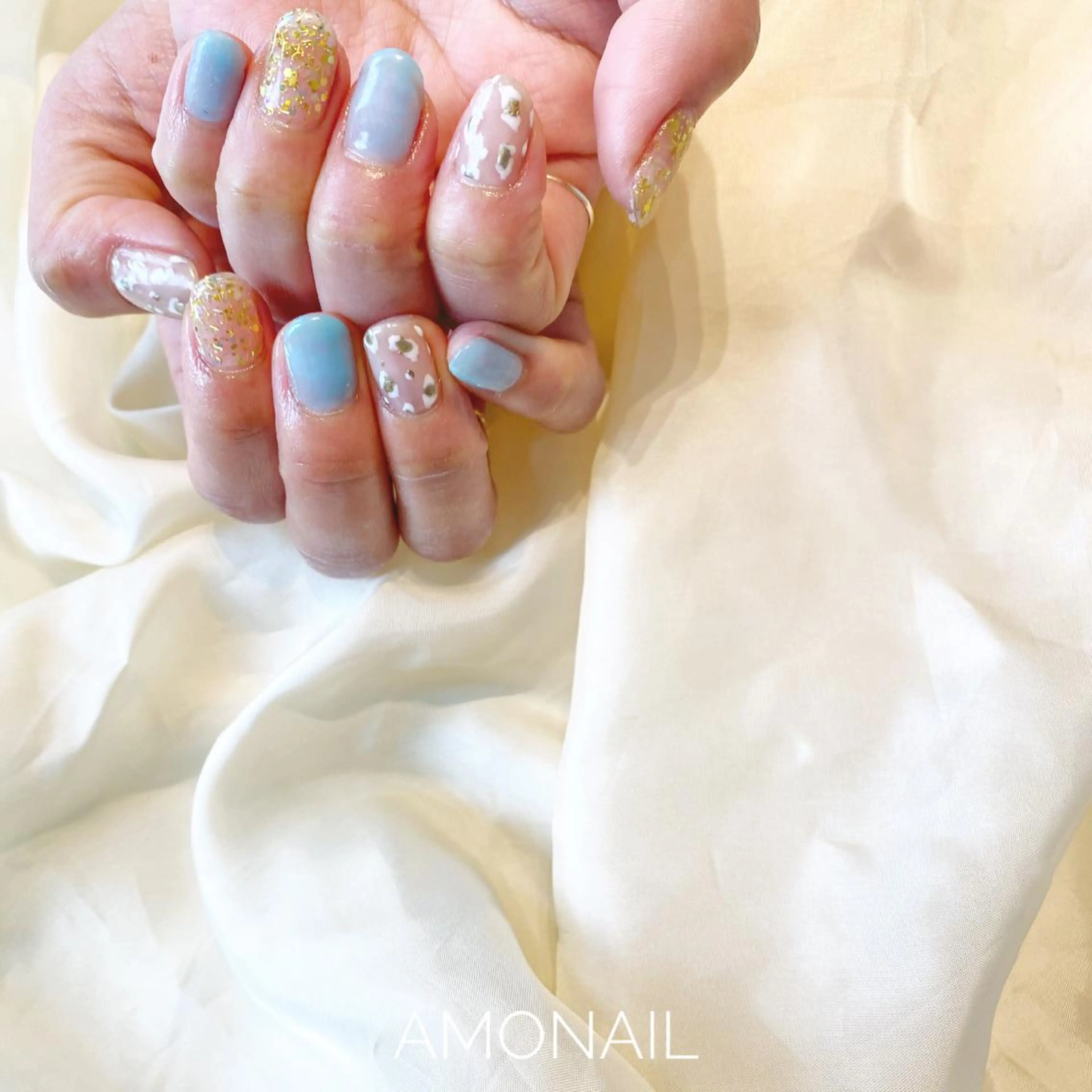 ネイル アニマル柄 アートネイル 水色 ニュアンスネイル 唐笠 祥子のその他イメージ