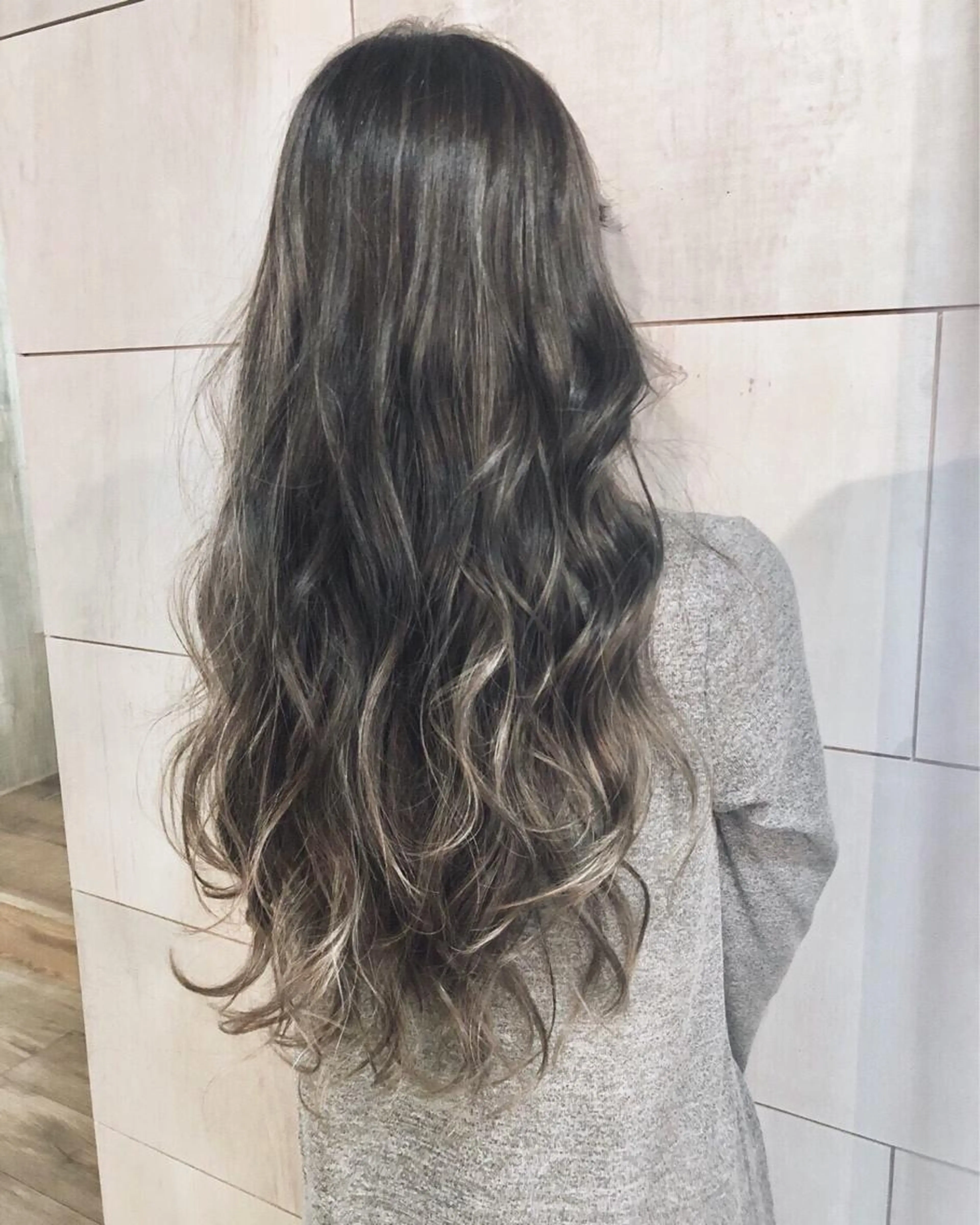 🌈2回目以降🌈カットカラーハイライトの写真