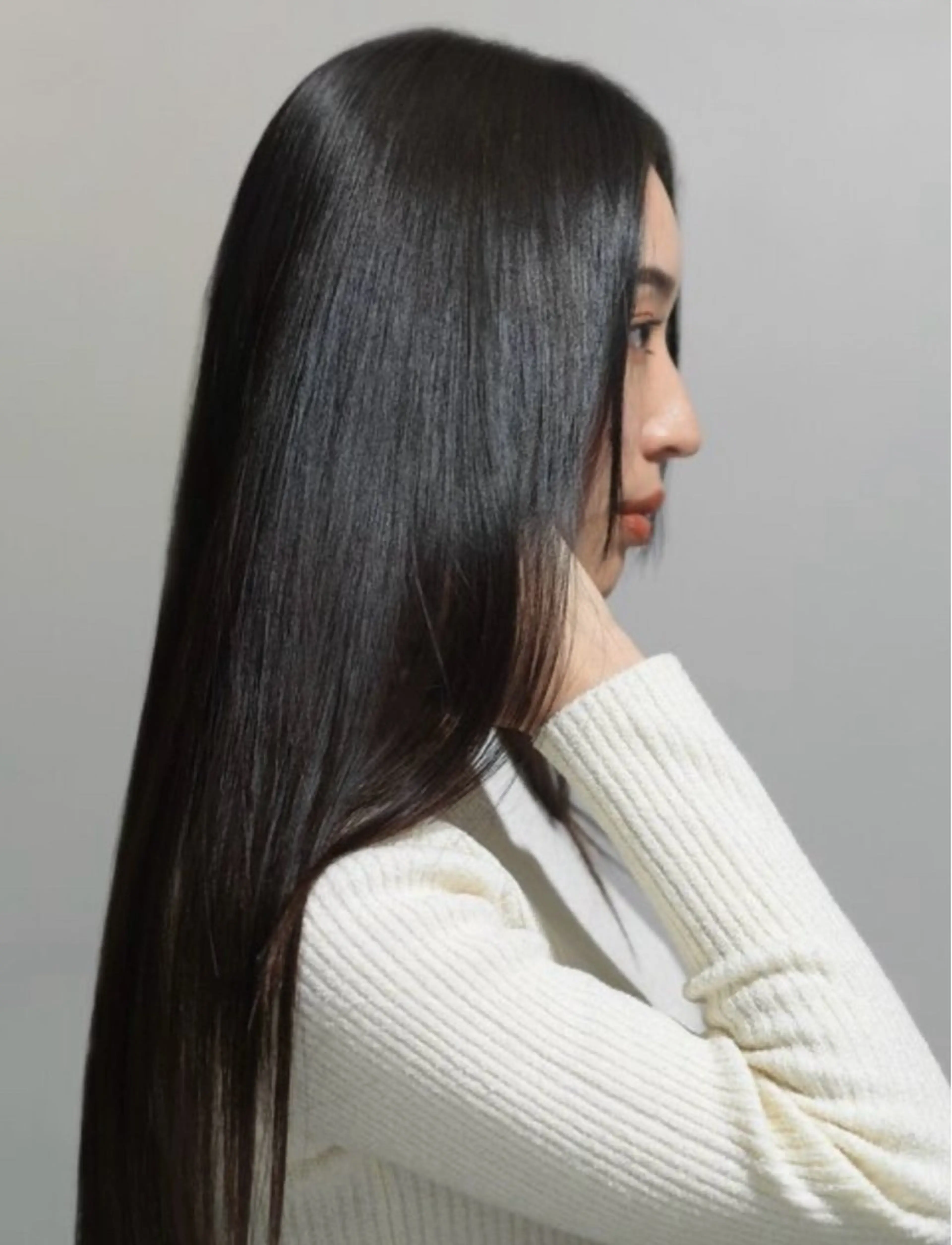 ロング 縮毛矯正 韓国風🫧透明感 🦄岡庭春菜🎀のヘアスタイル