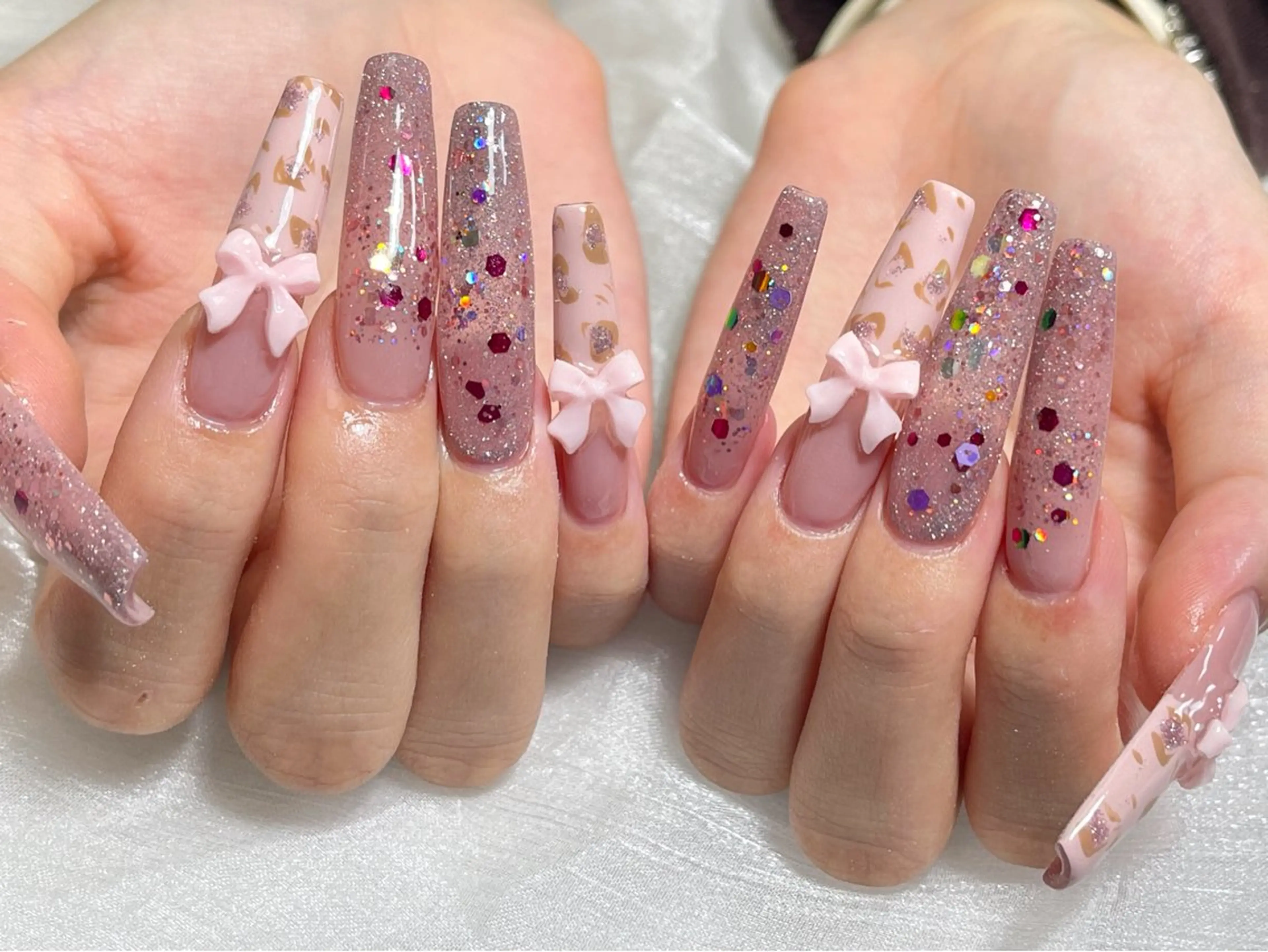 ネイル ハンドネイル 🎀ネイルサロン エクラYUI🎀のネイルデザイン