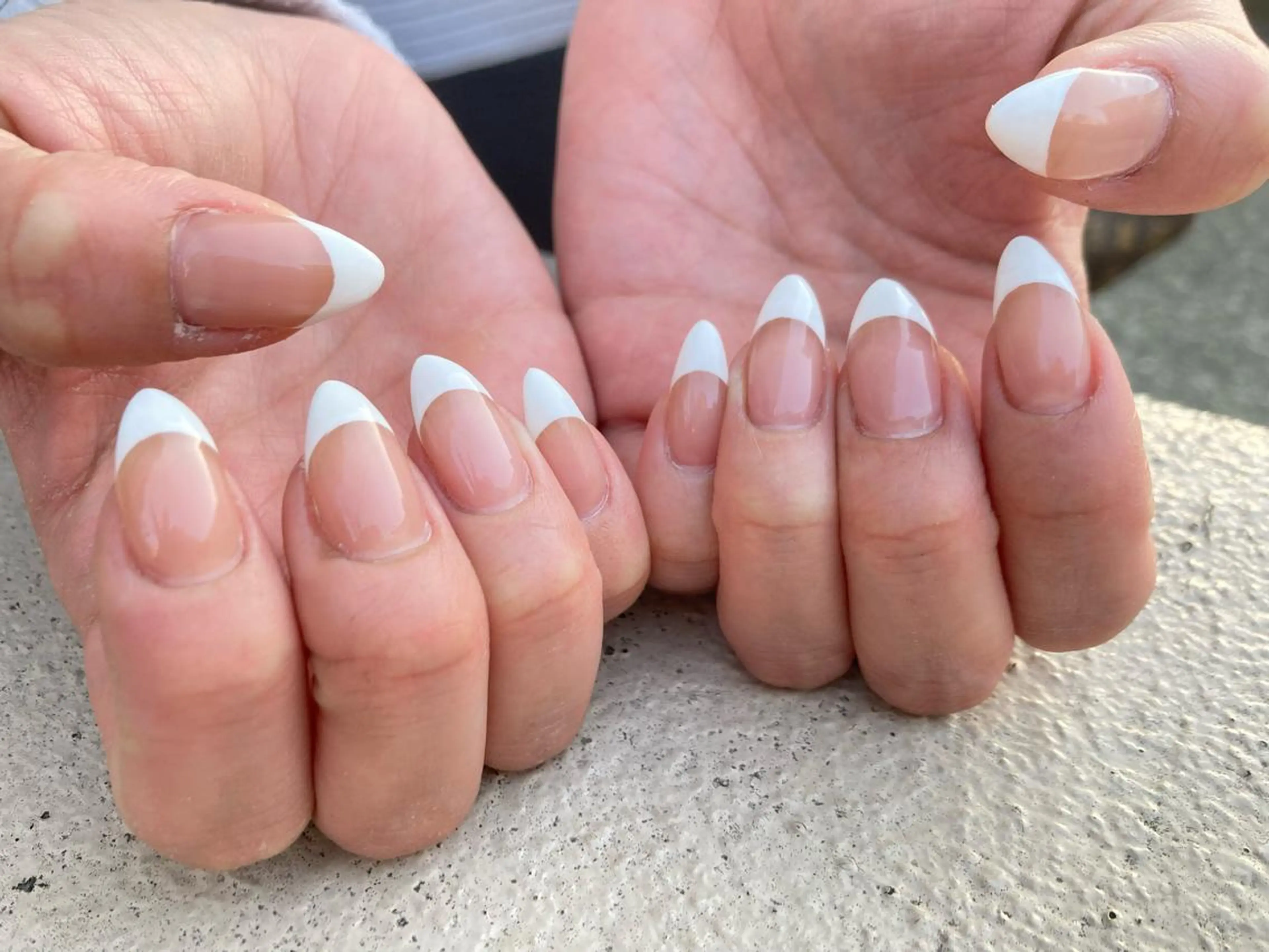 ミディアム ネイル ハンドネイル フットネイル ✴︎ Delightのネイルデザイン