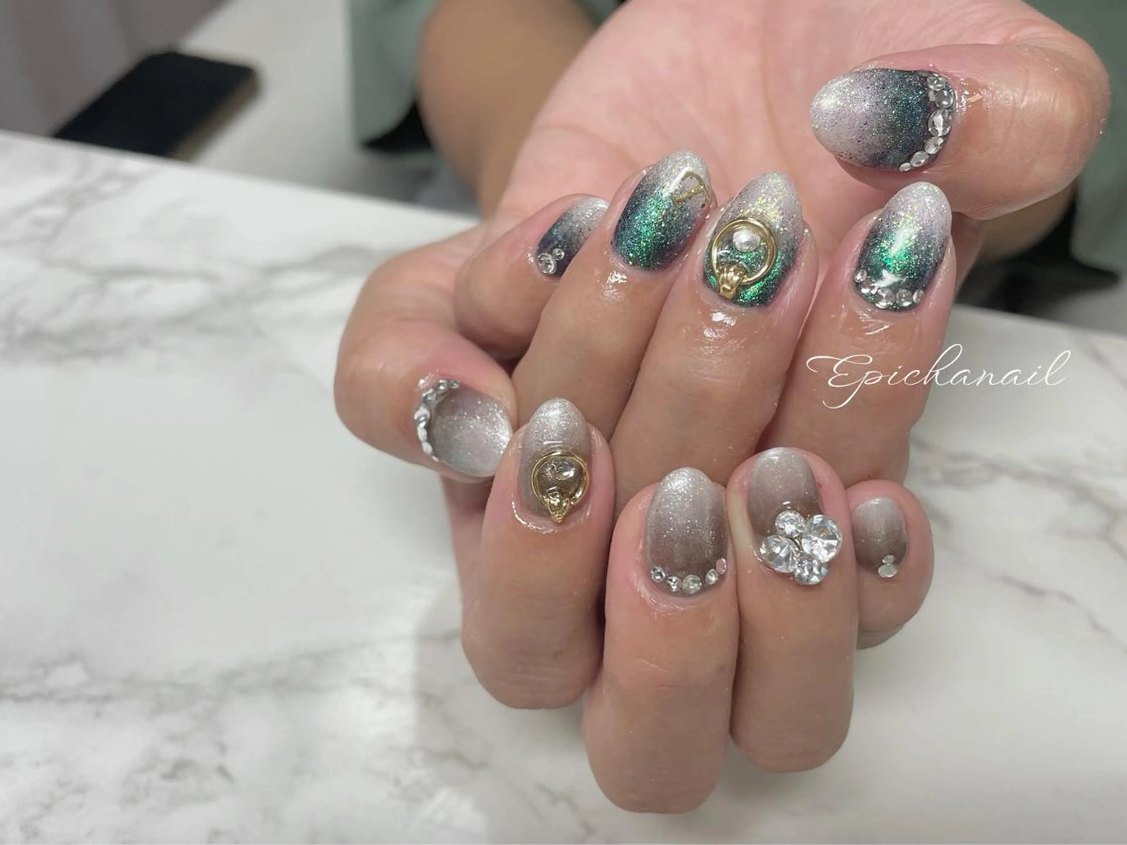 ネイル EPICHA NAILのネイルデザイン
