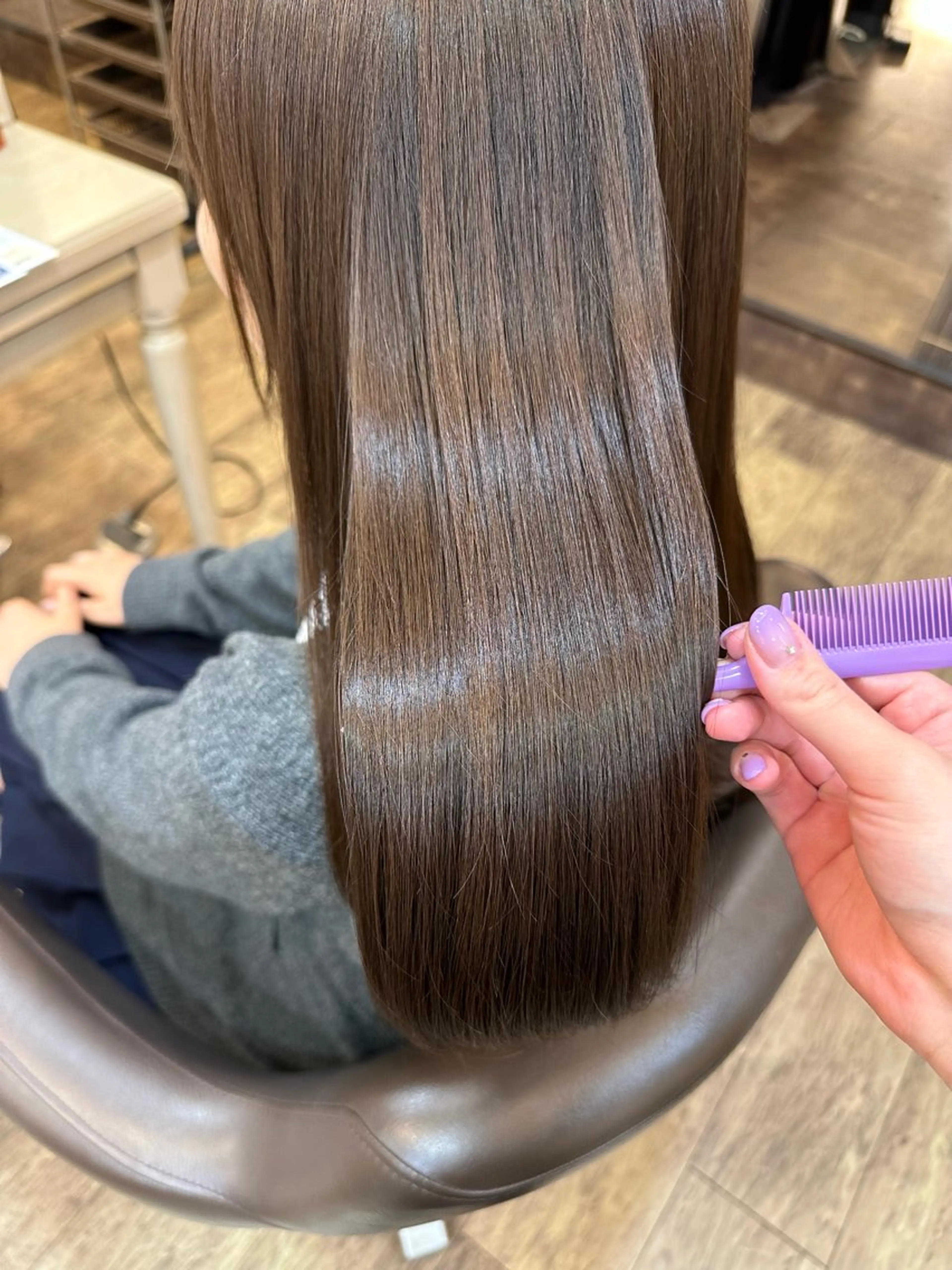 ロング 縮毛矯正 杉田 花乃のヘアスタイル