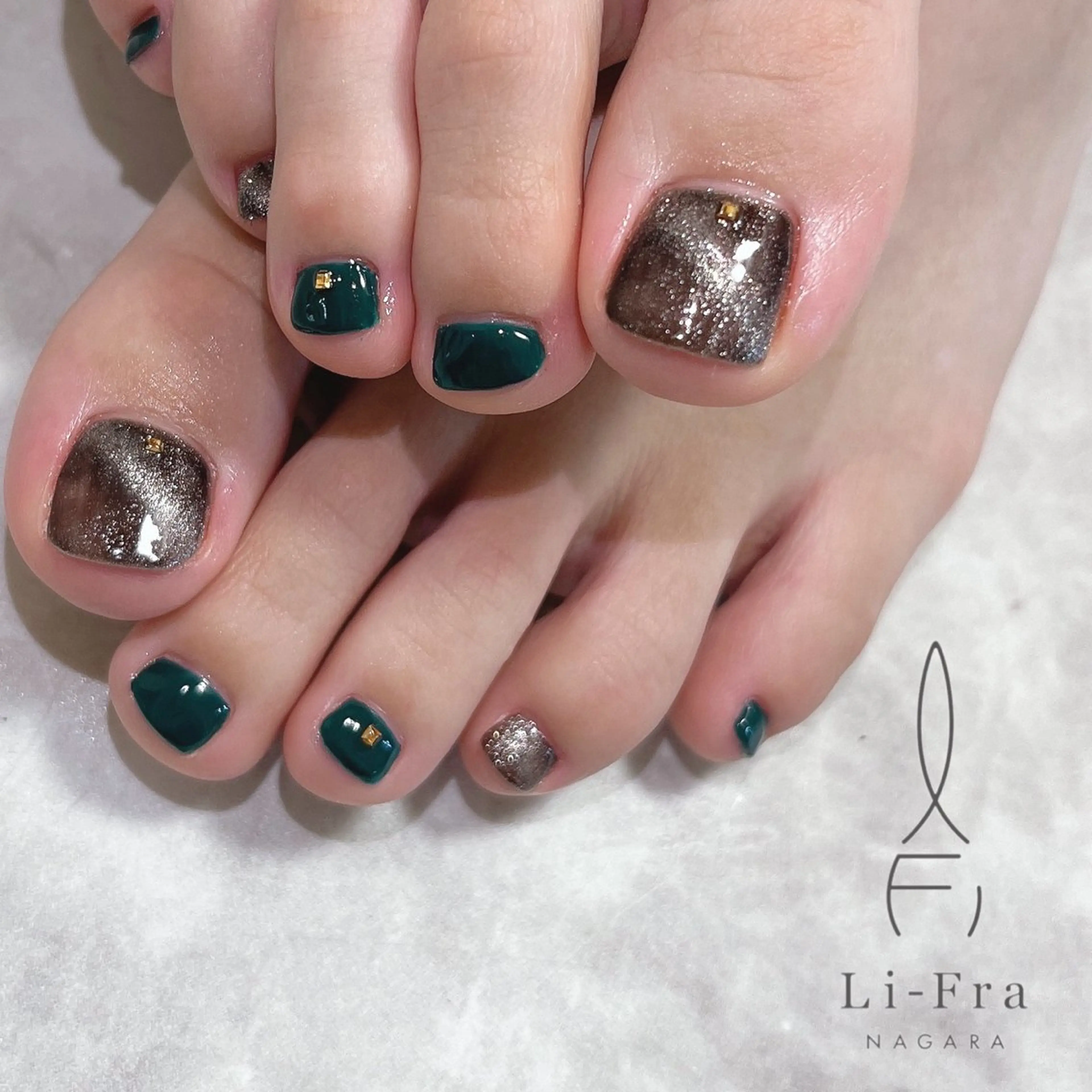 ネイル マグネットネイル Li-Fra JINNOのネイルデザイン