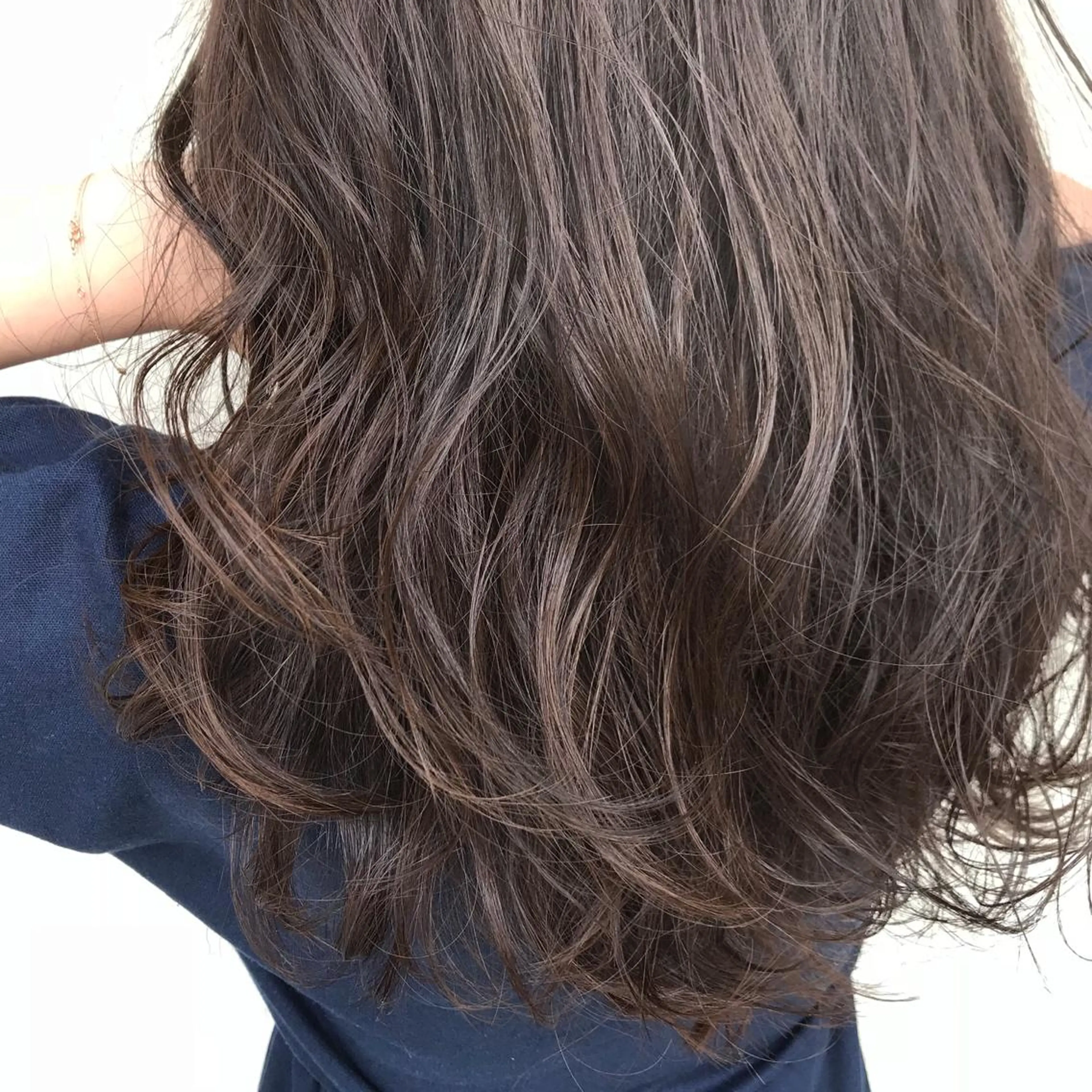 セミロング カラー ブラウンカラー 艶髪育成サロン 京橋 shinのヘアスタイル