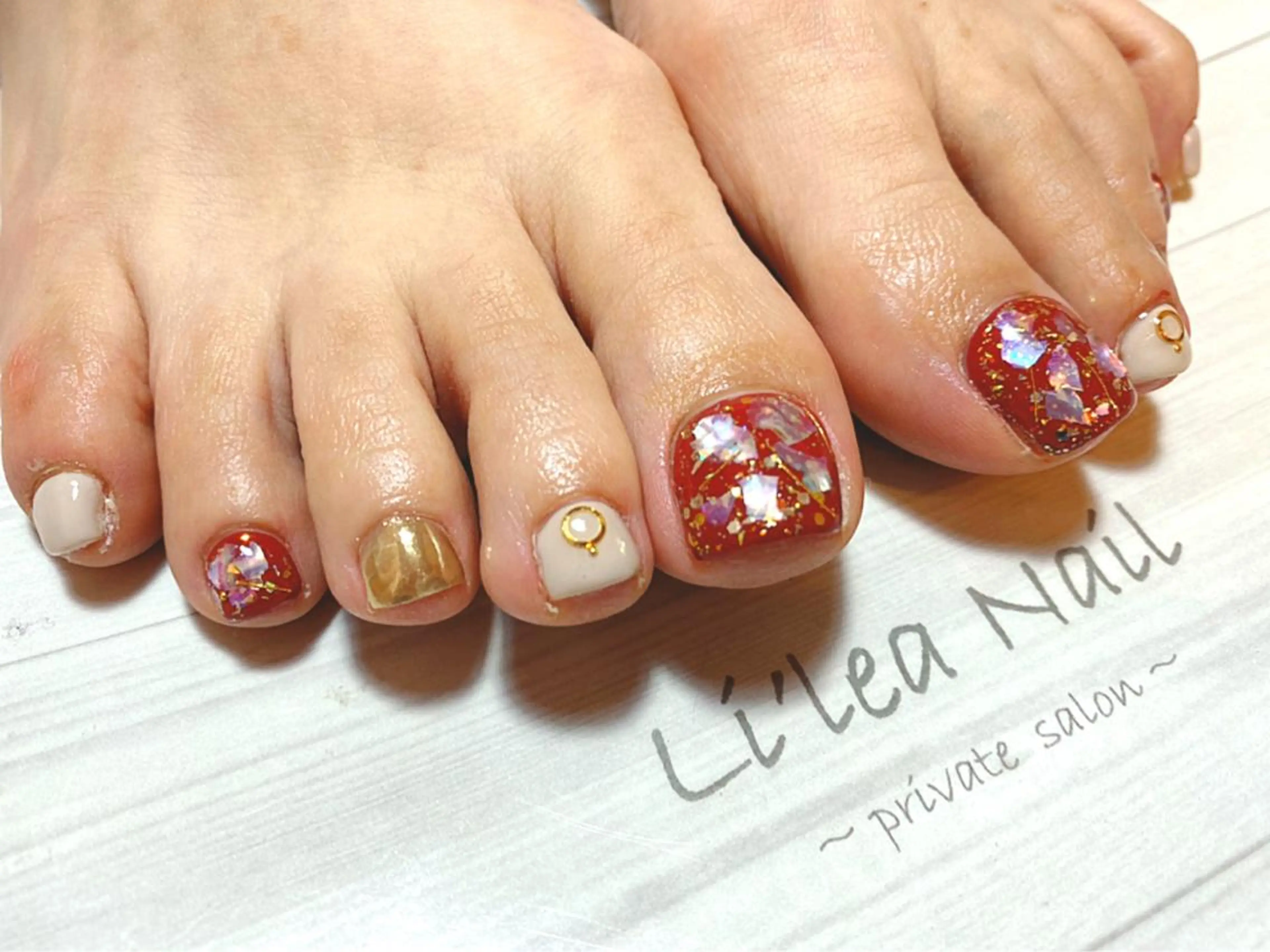 ネイル Li'leaNail AINAのネイルデザイン