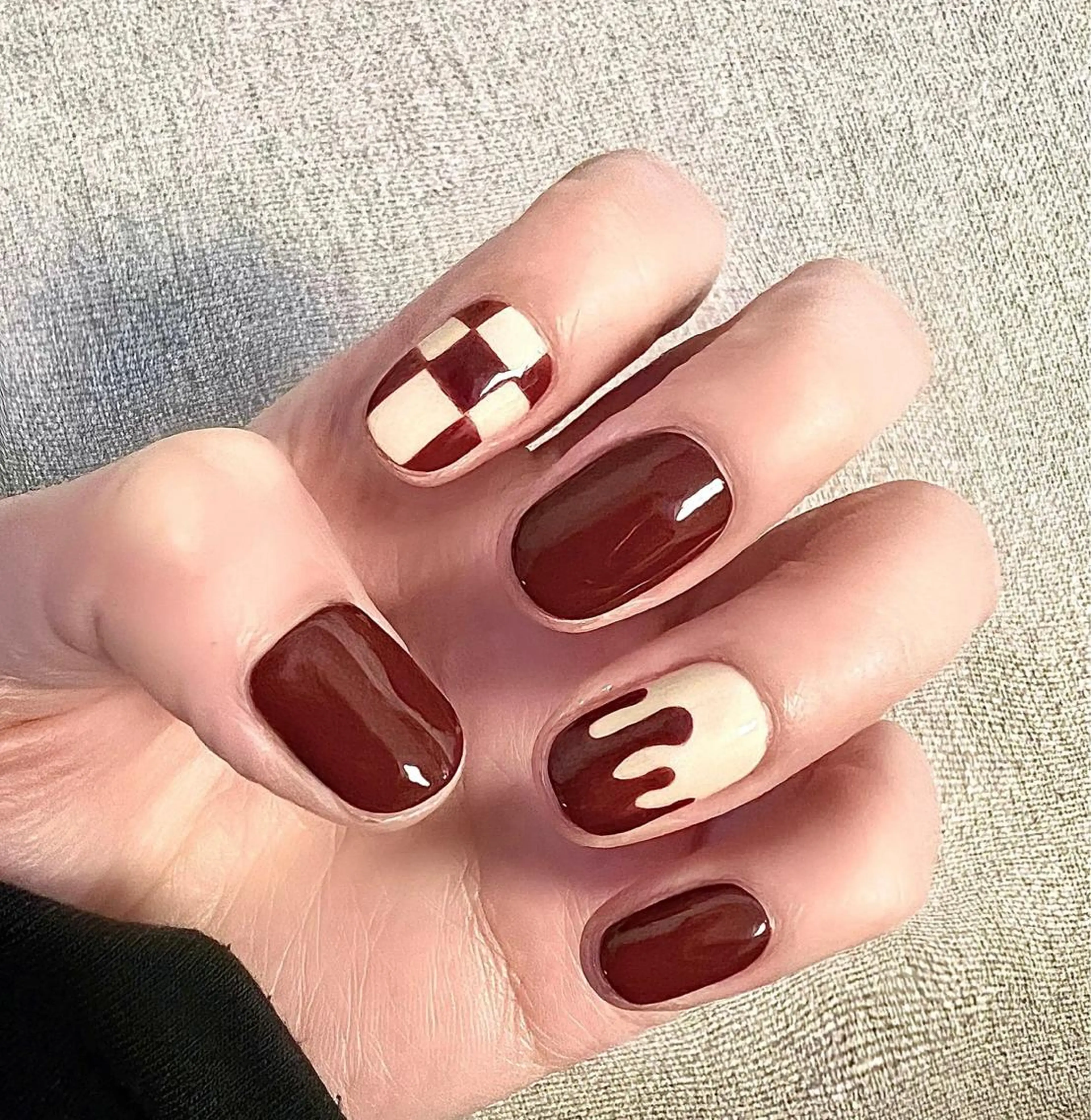 ネイル ハンドネイル Queens ciciのネイルデザイン