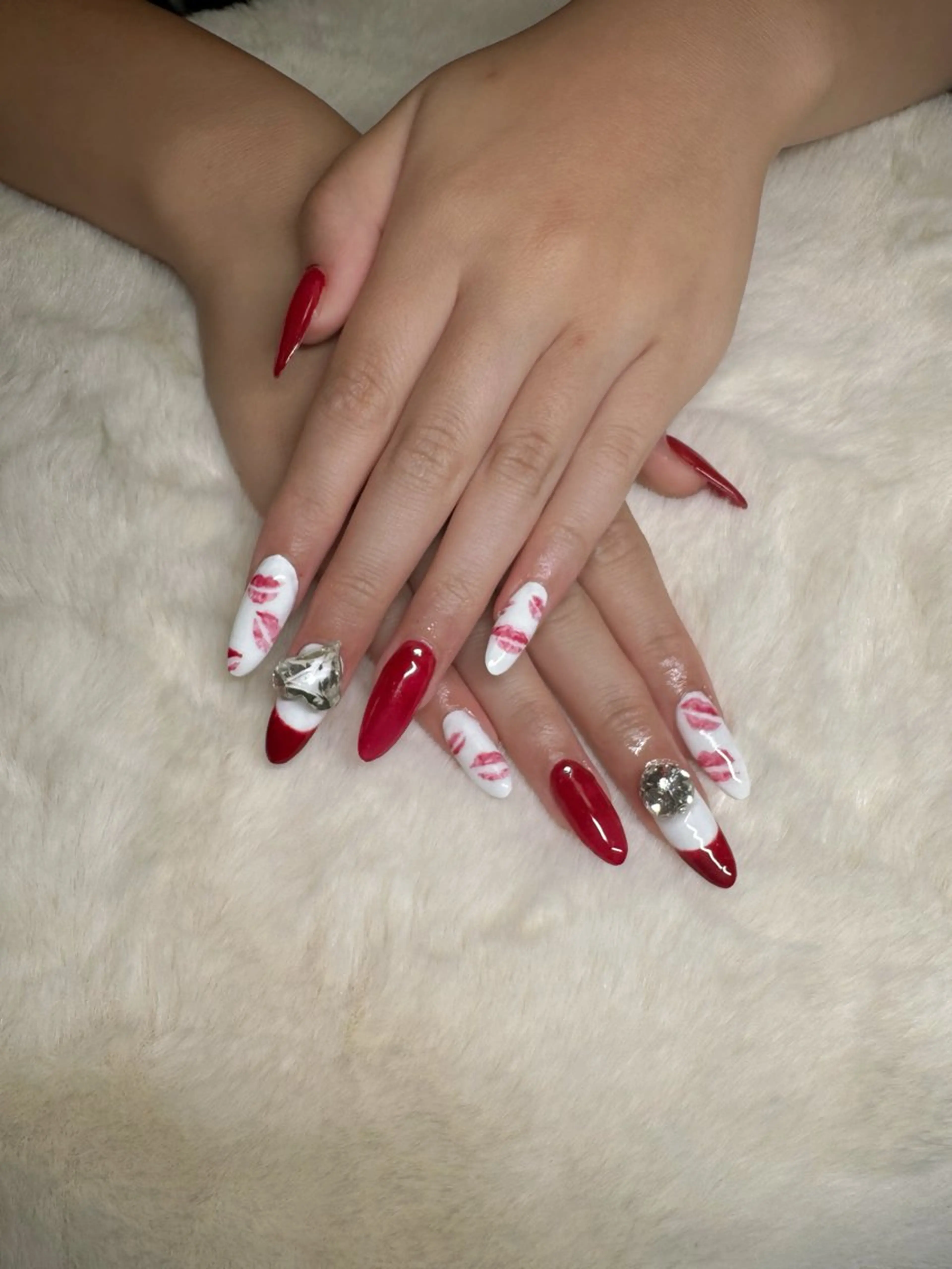 ネイル 長さ出し ハート ストーンネイル ねいる屋Anela所属・ねいる屋　Anela 美優のネイルデザイン