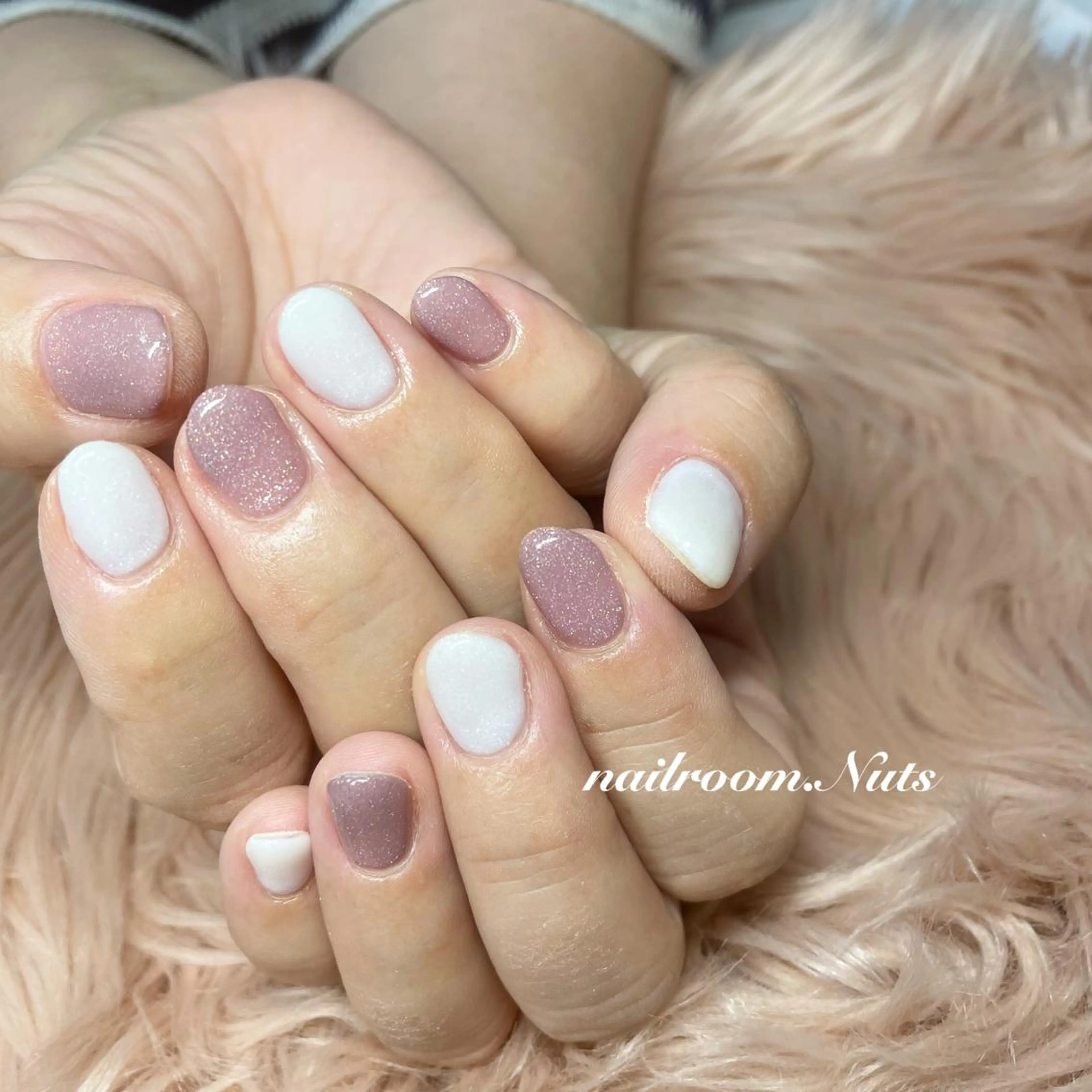ネイル ハンドネイル nailsalon Nutsのネイルデザイン
