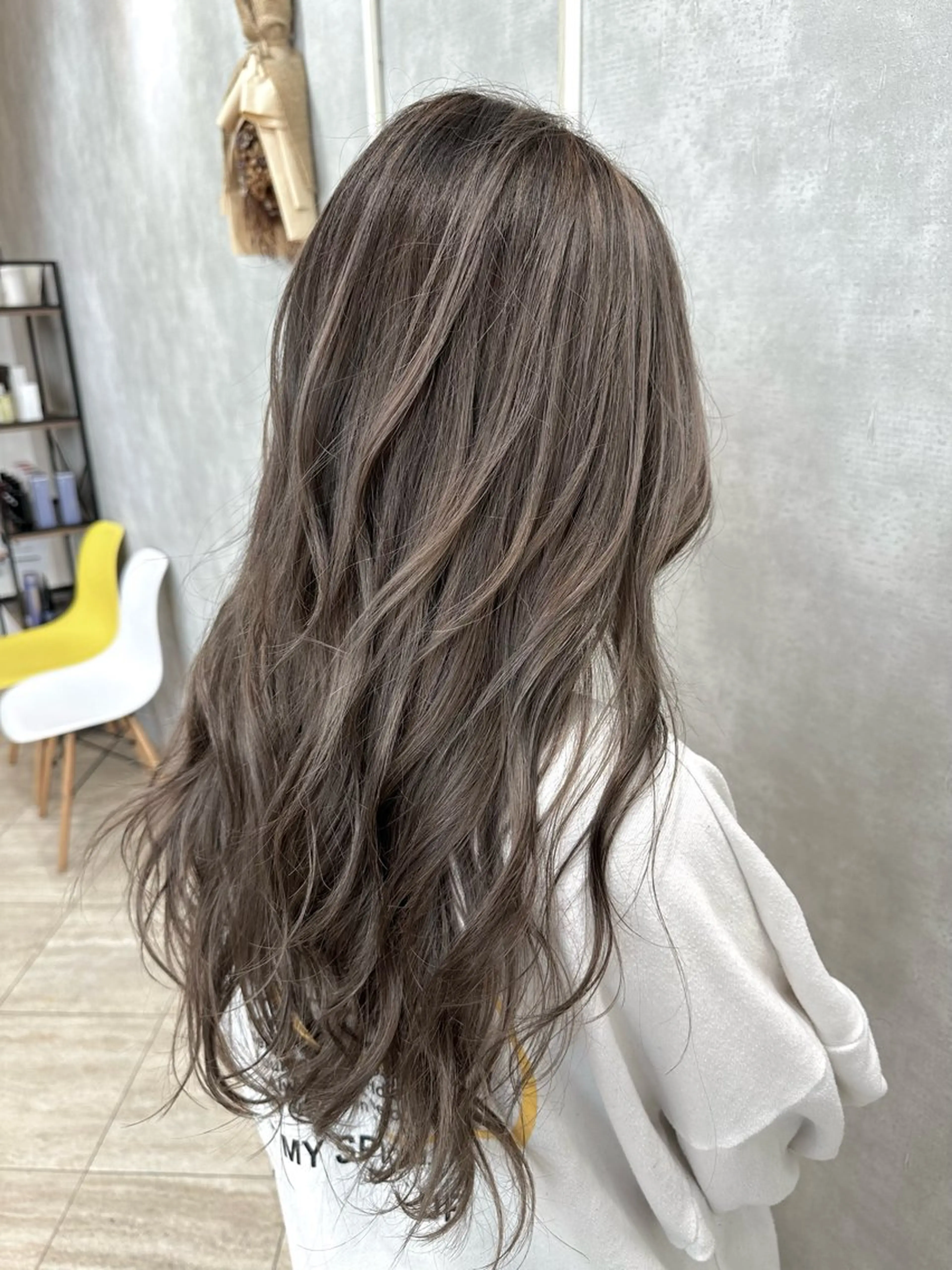 ロング カラー ヘアアレンジ バレイヤージュ レイヤーカット ROSEL末吉 海渡のヘアスタイル