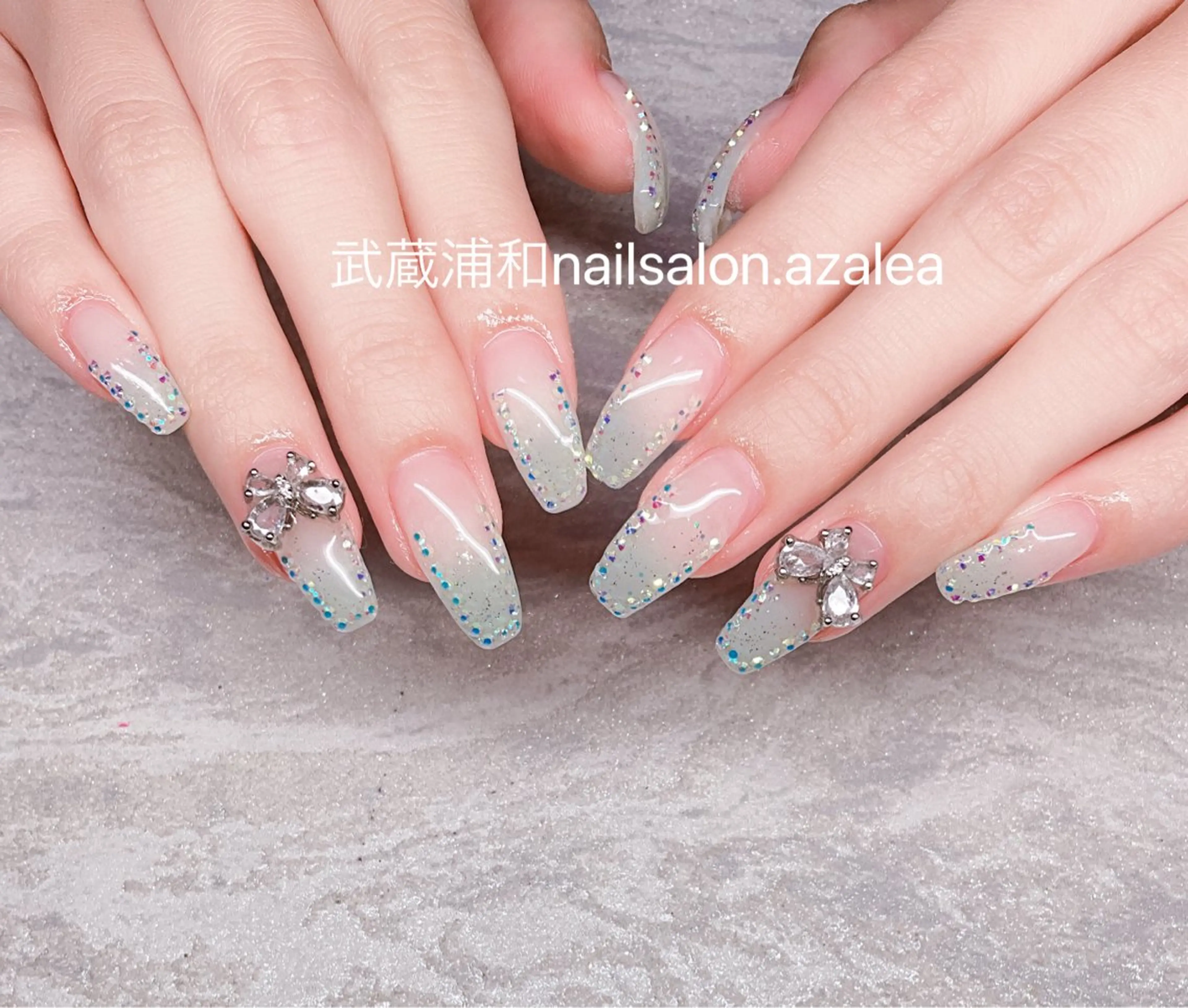 ネイル ハンドネイル R inのネイルデザイン