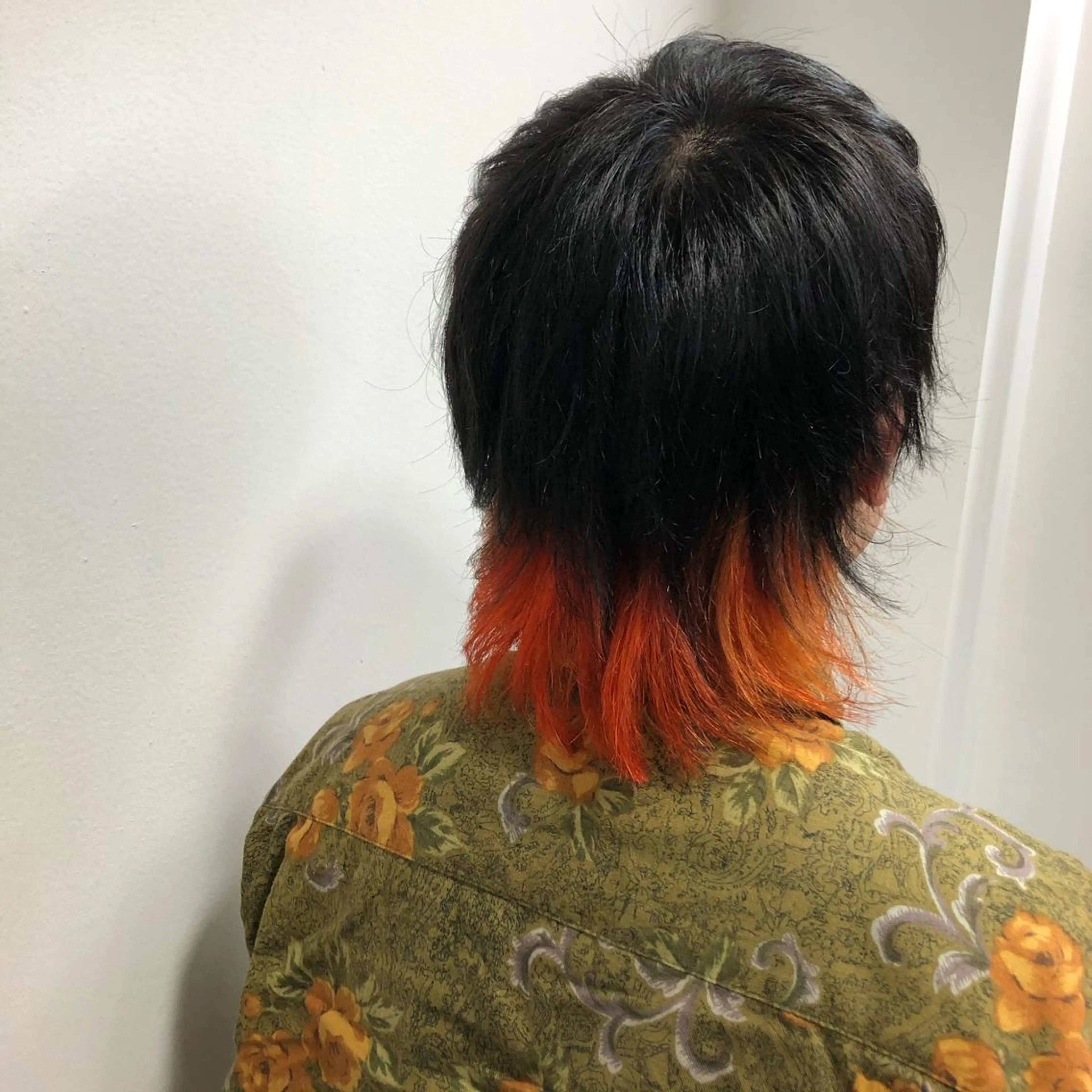 ショート カラー メンズ vain所属・パーマウルフショート 濱田匠のヘアスタイル