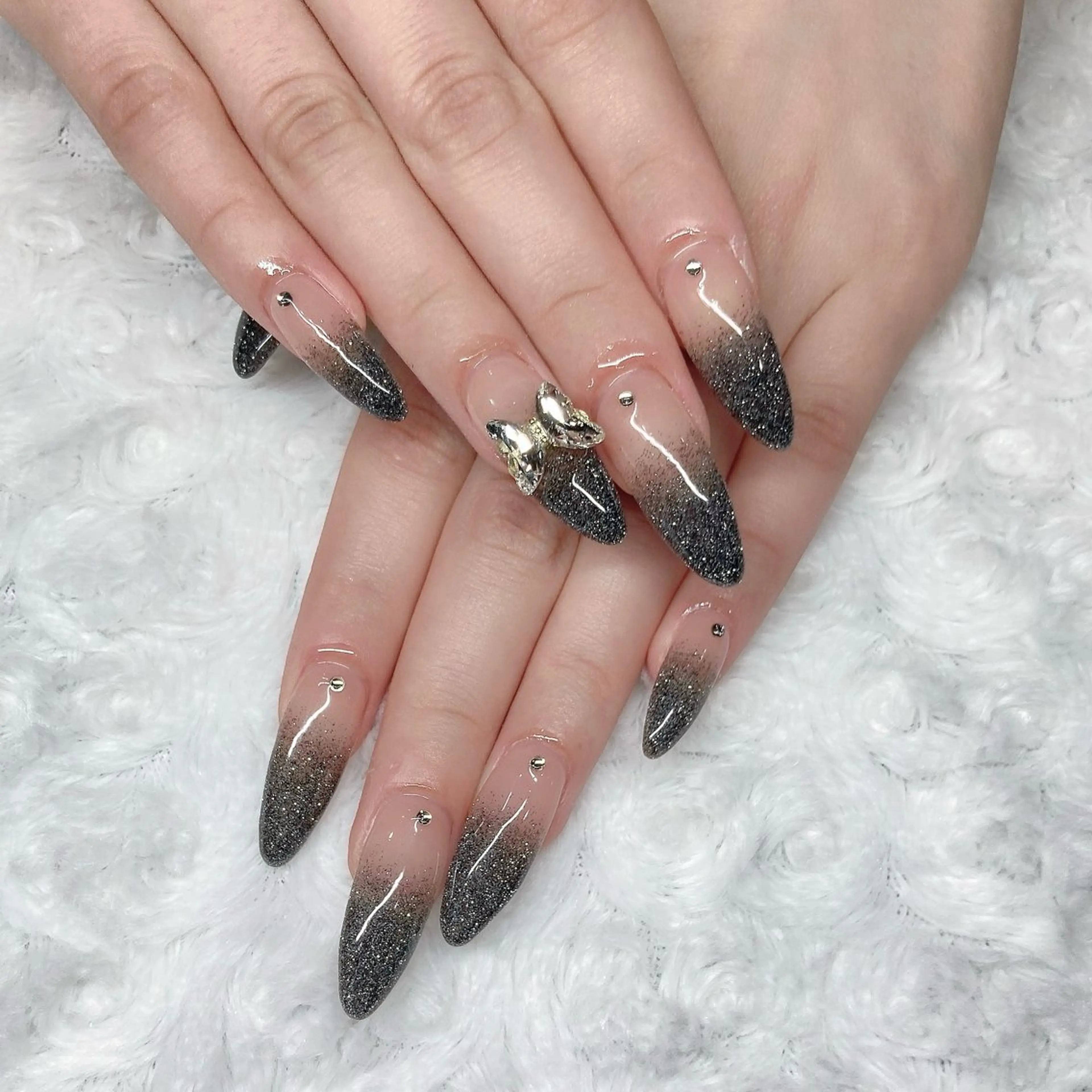 ネイル グラデーション Mugi ☆KOHARUのネイルデザイン