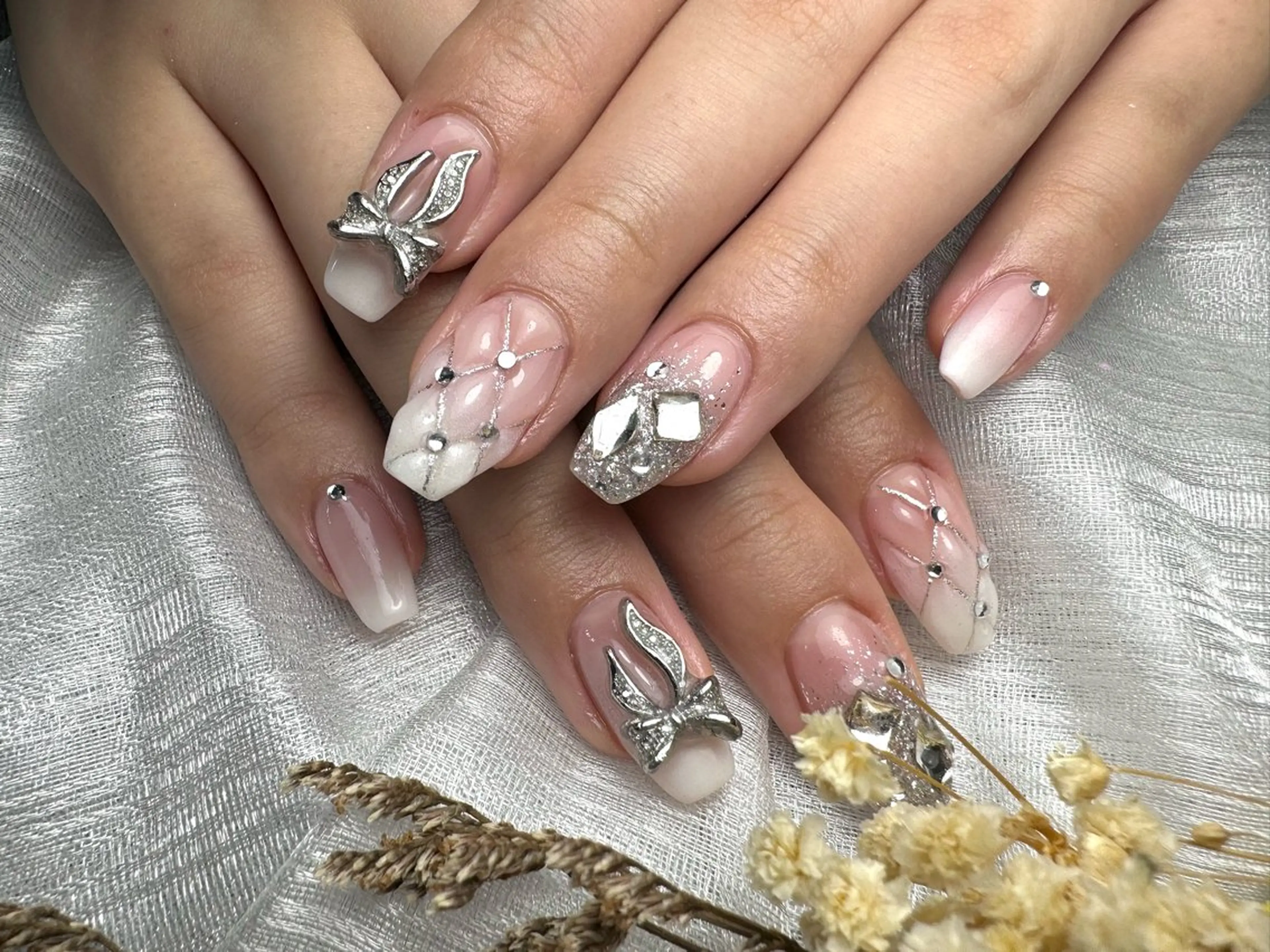 ネイル ハンドネイル M.T nailのネイルデザイン