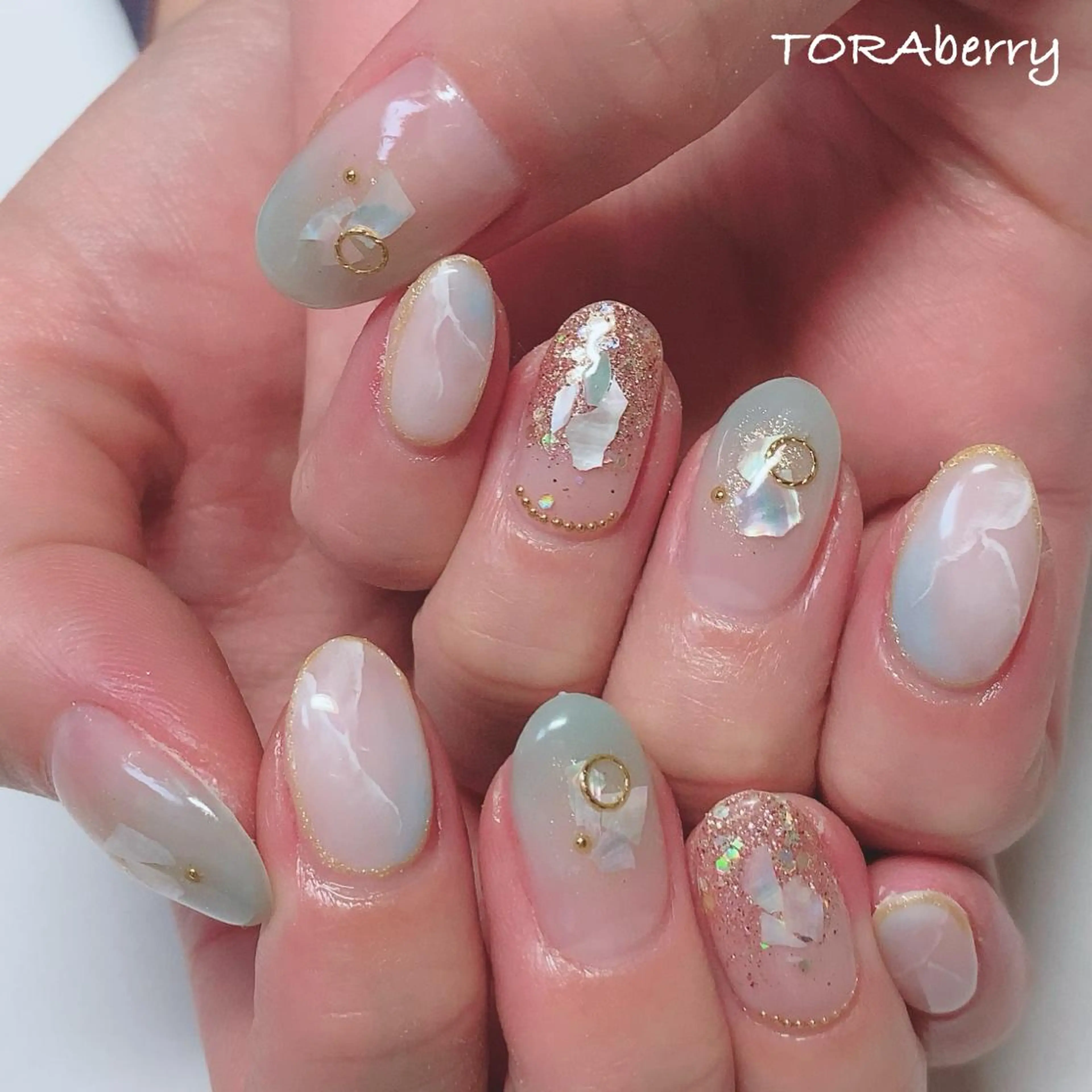 ネイル ハンドネイル ネイリスト なつみのネイルデザイン