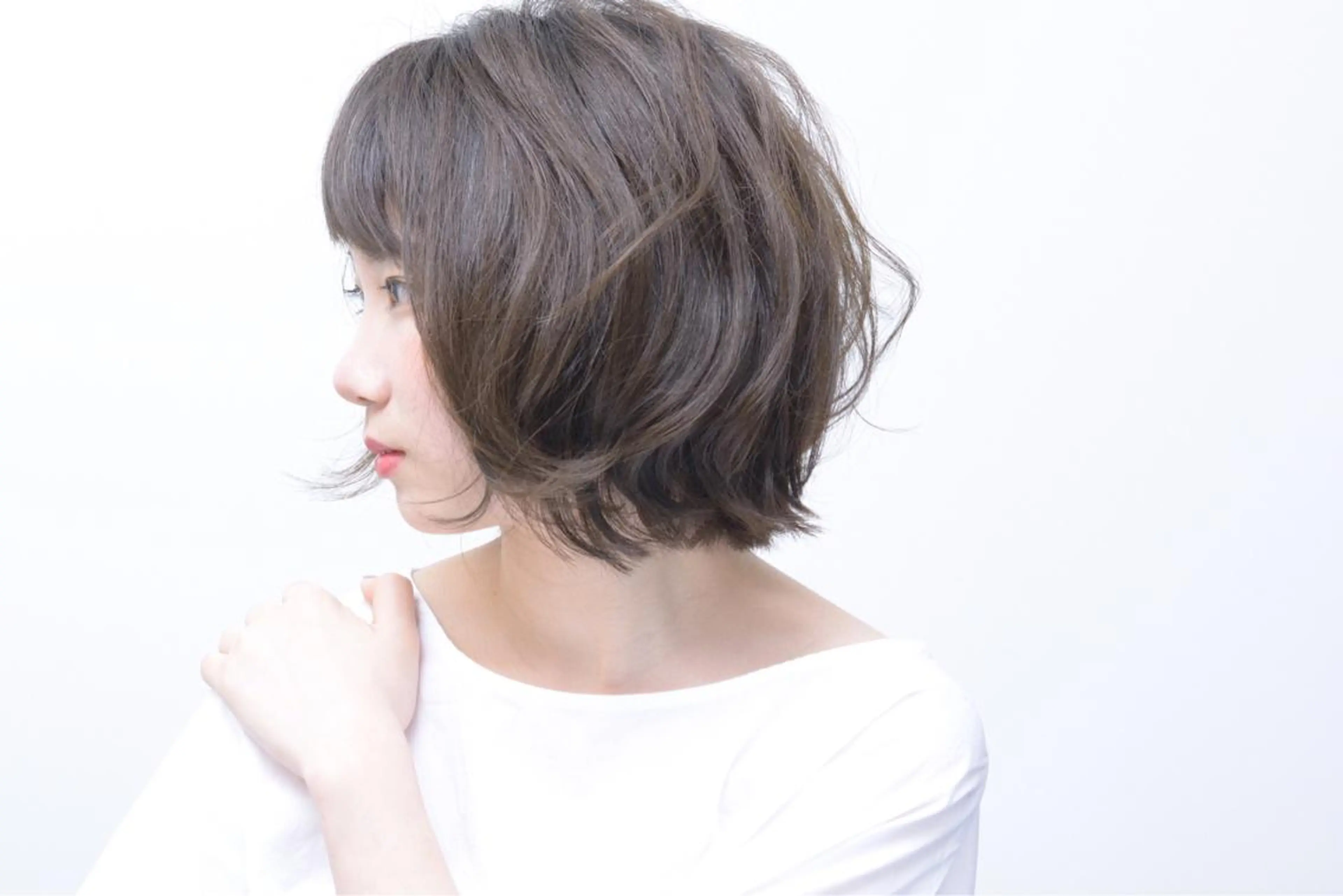 ショート カラー パーマ 石川 友美のその他イメージ