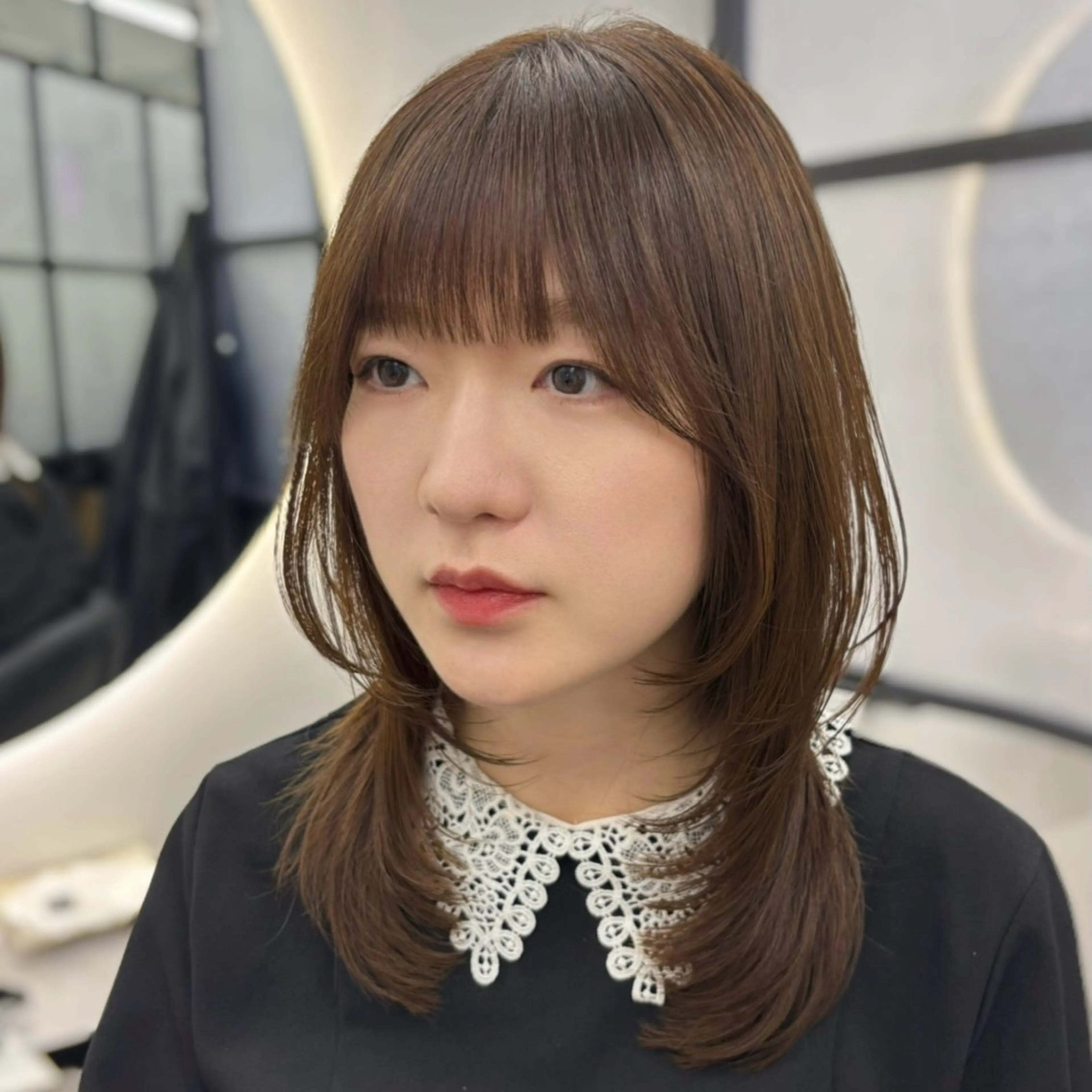 セミロング カット Ren. 🦋デザインカラーのヘアスタイル