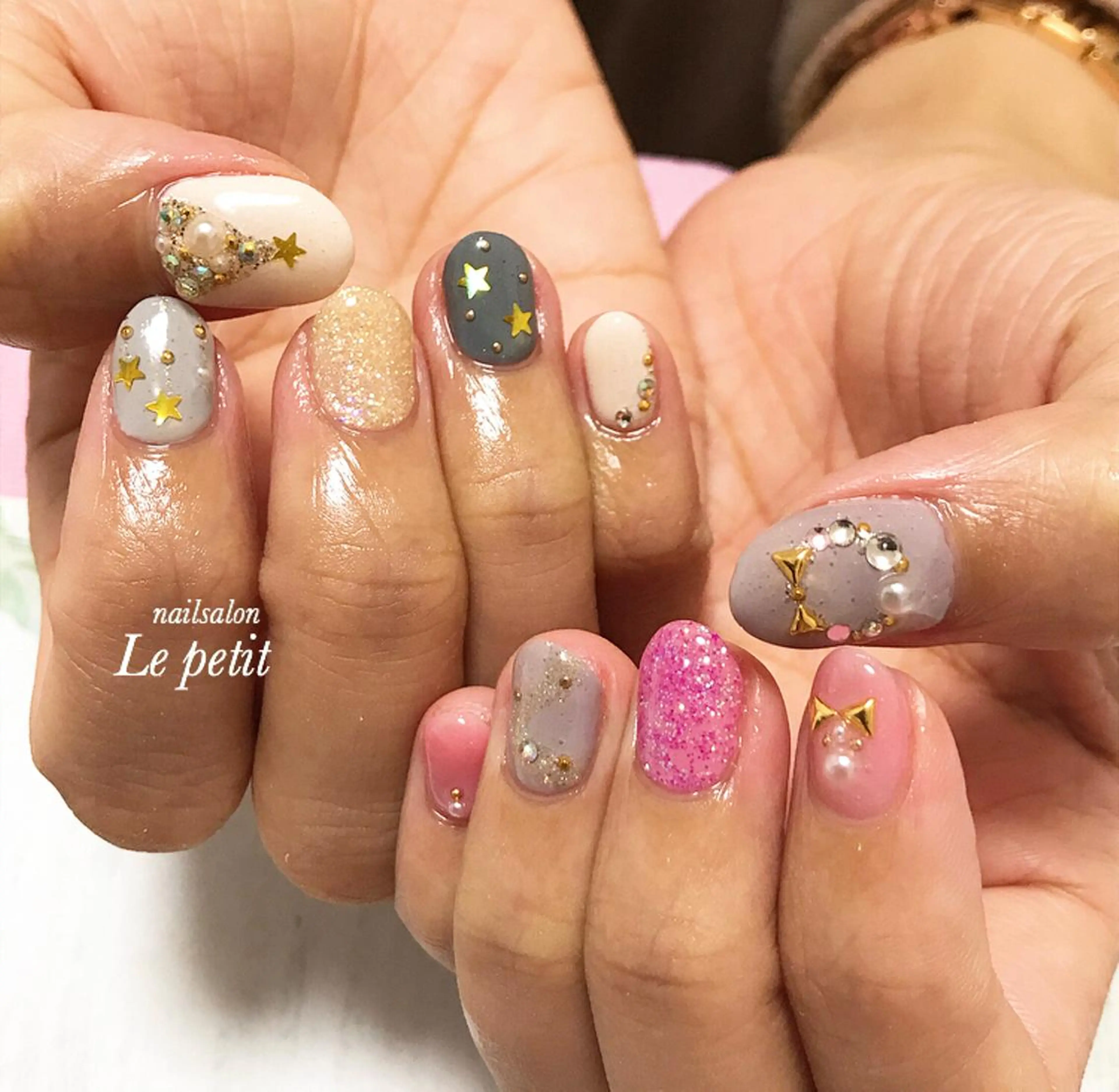 ネイル 石野 広佳のネイルデザイン