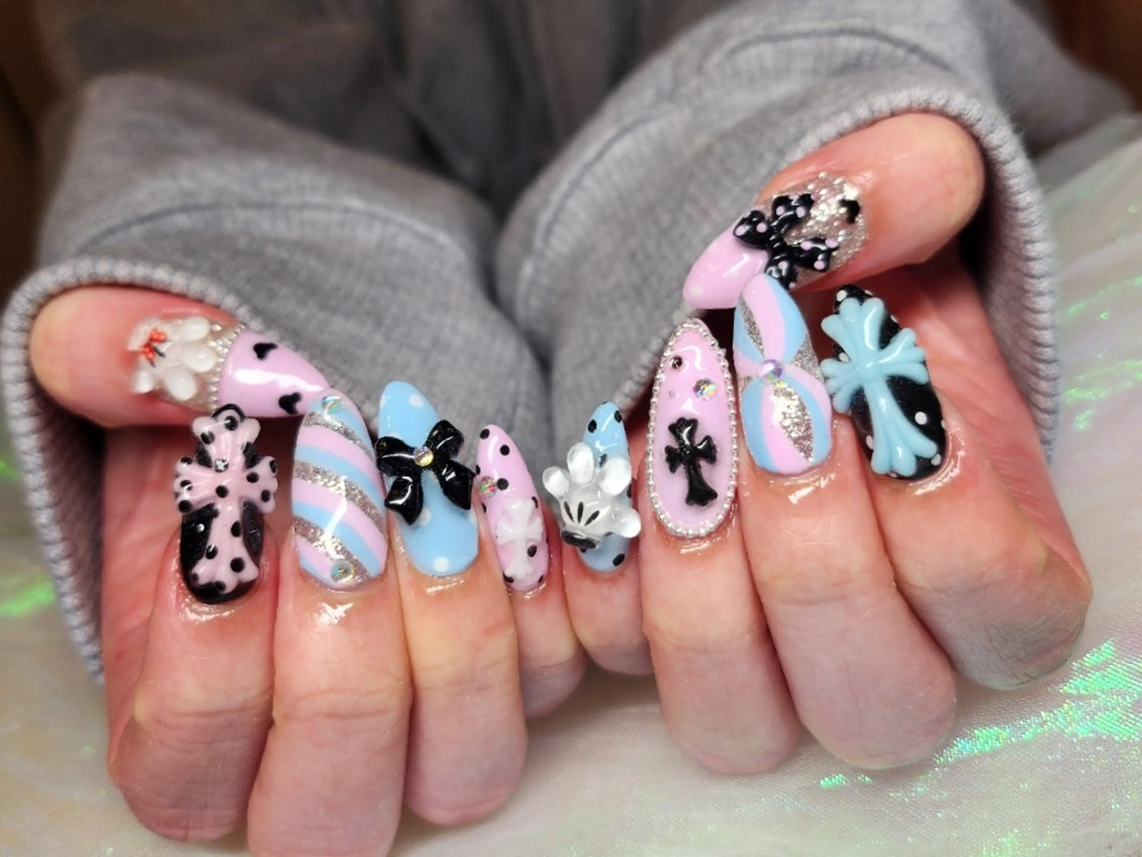 ネイル ハンドネイル 💜bora .のネイルデザイン