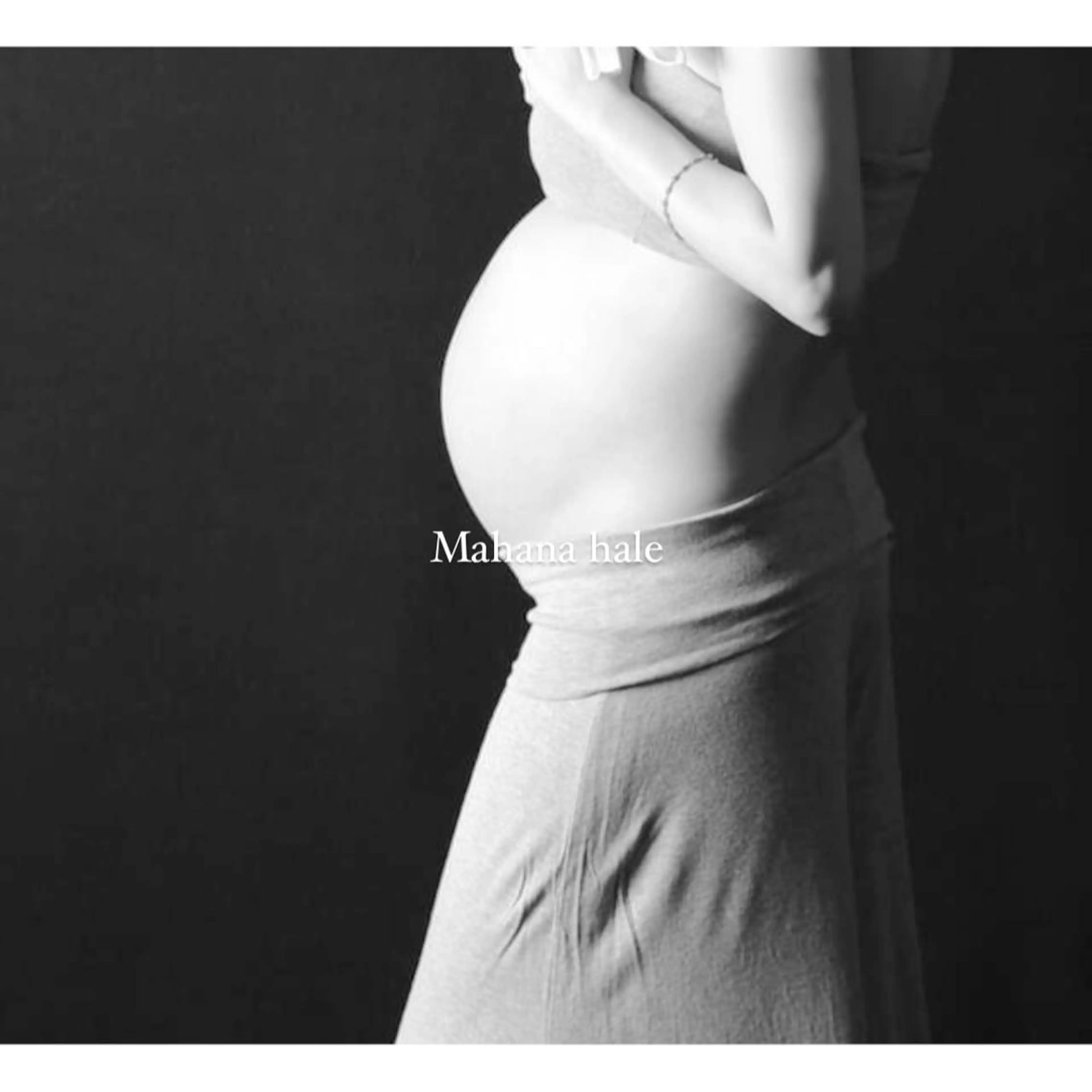 【マタニティブラジリアンシュガーリング】の写真